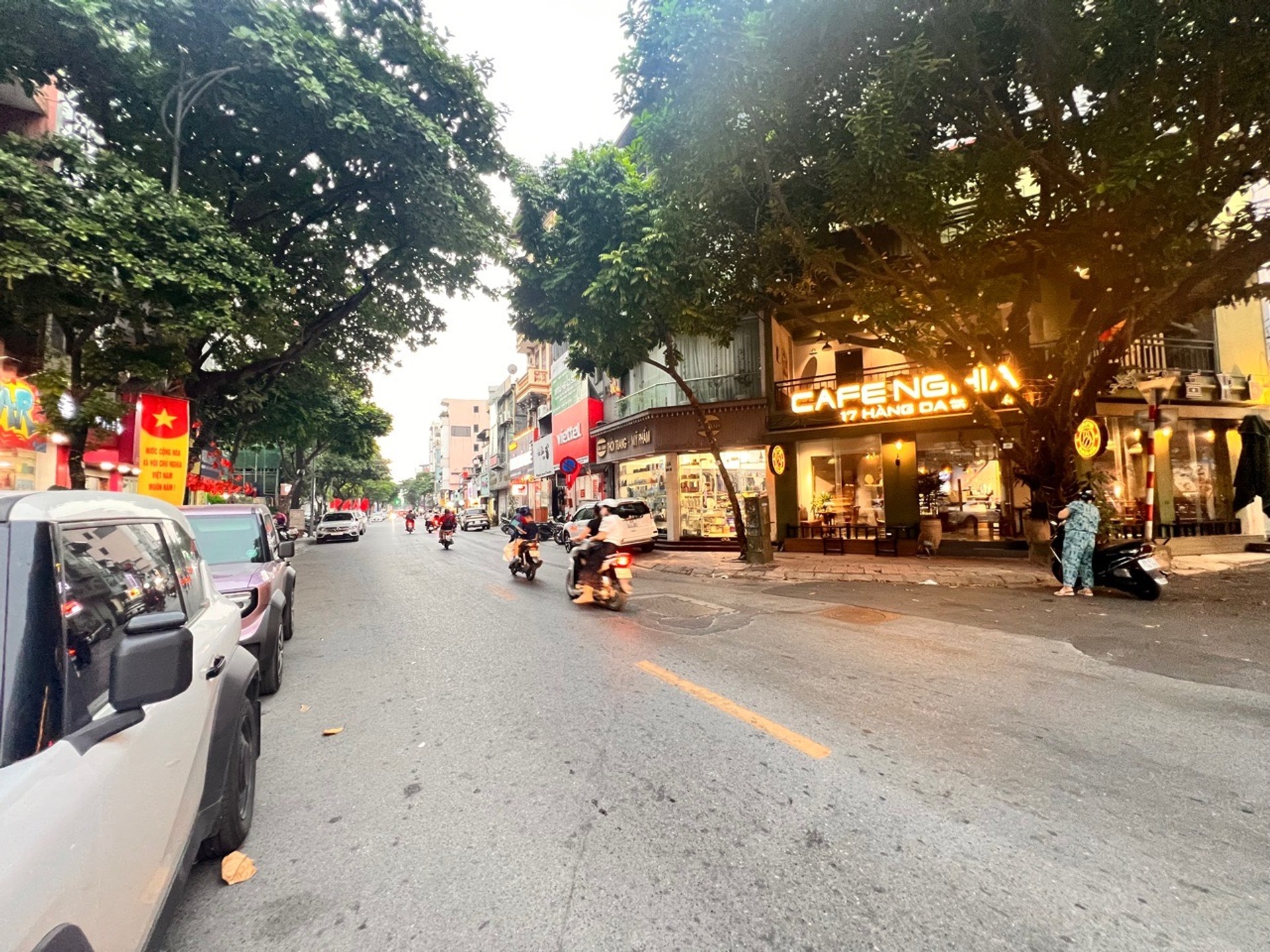 Siêu Phẩm Nhà Mặt Phố Nguyễn Sơn Đẳng Cấp Long Biên