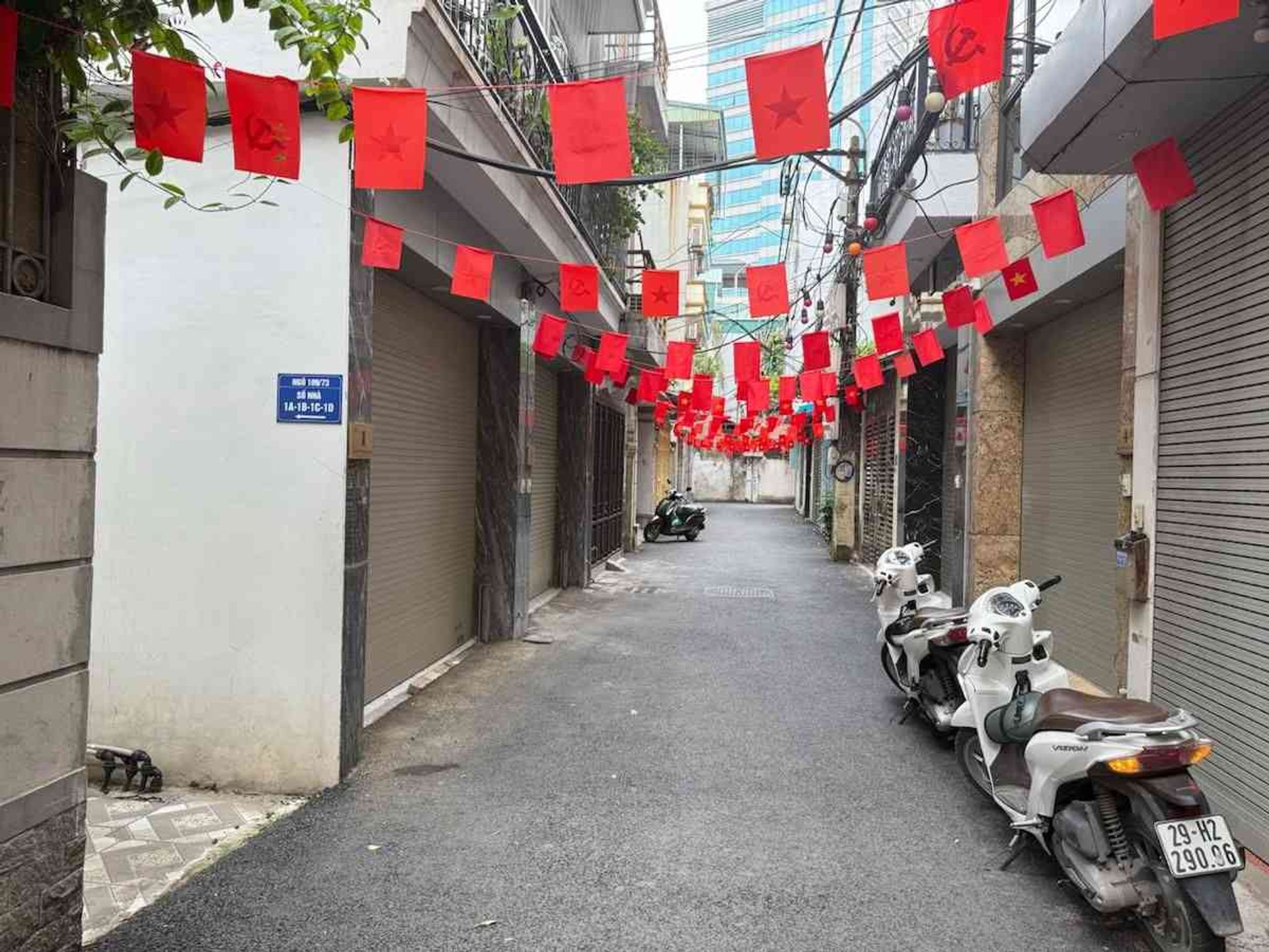 Bán nhà 5 tầng diện tích 31m² tại khu dân trí cao quận Long Biên