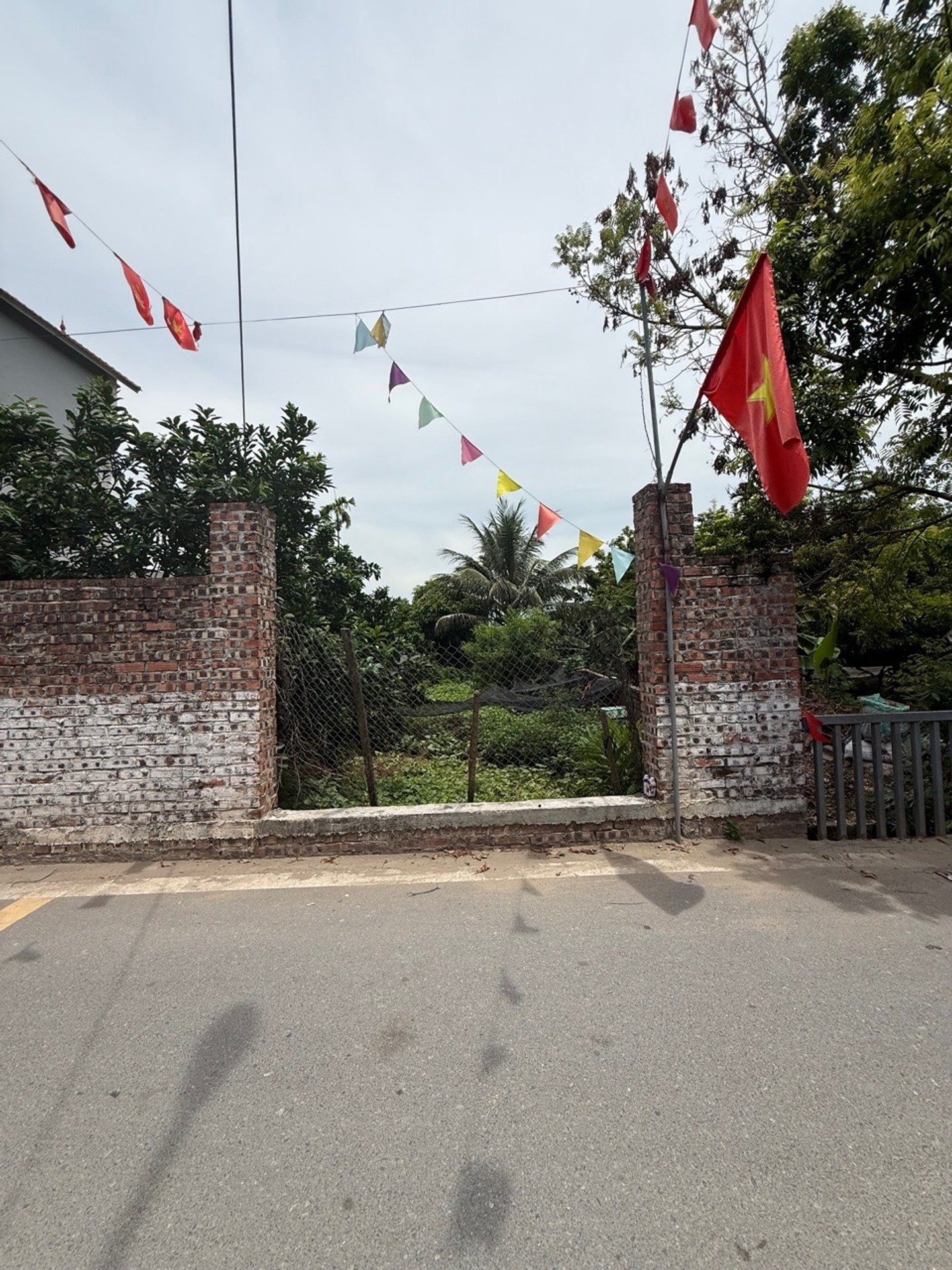 Bán đất diện tích 127,5
