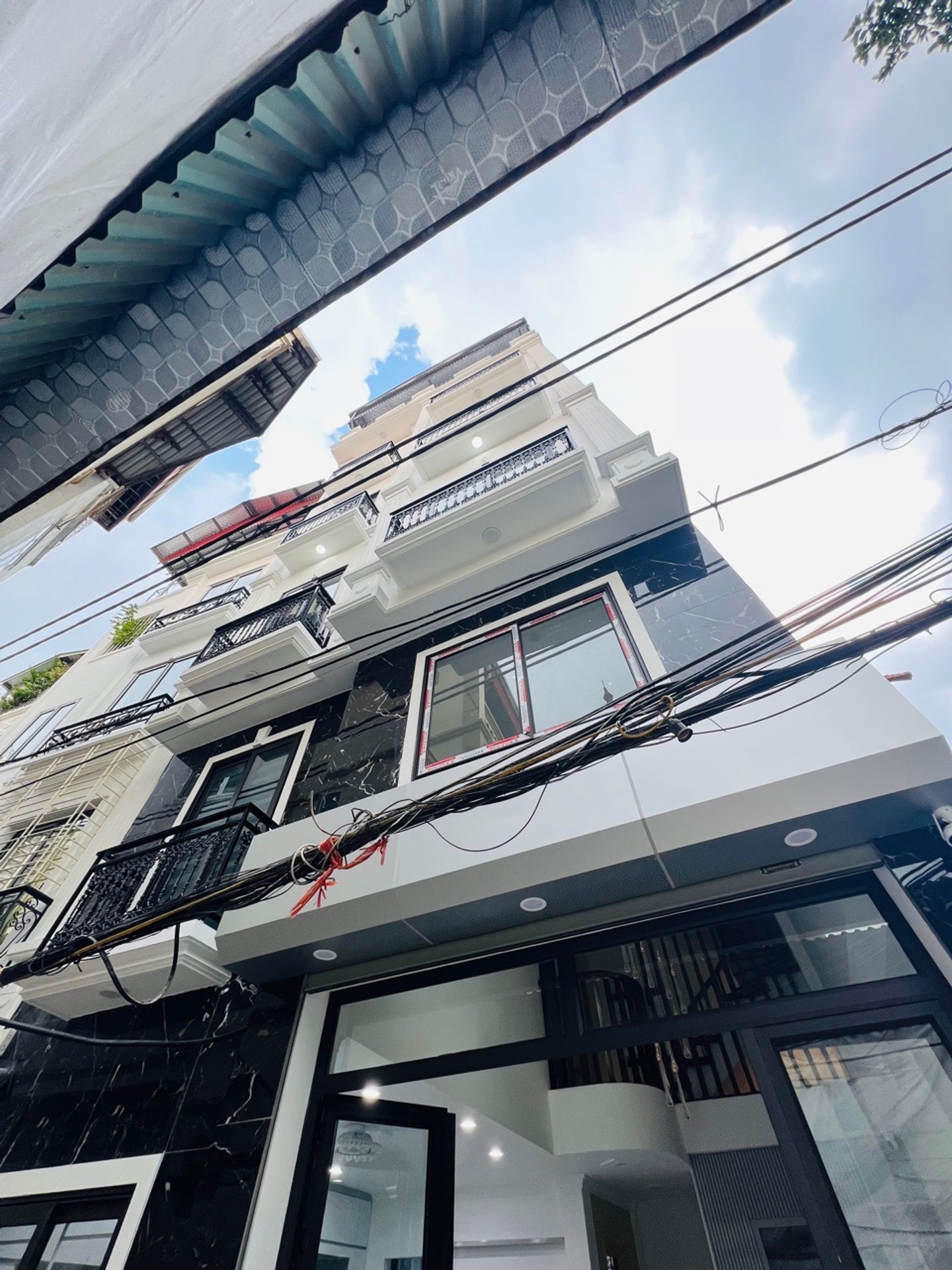 BÁN NHÀ 6 TẦNG THANG MÁY - PHAN ĐÌNH GIÓT - LA KHÊ - HÀ ĐÔNG, DIỆN TÍCH 50M, MẶT TIỀN 6.3M