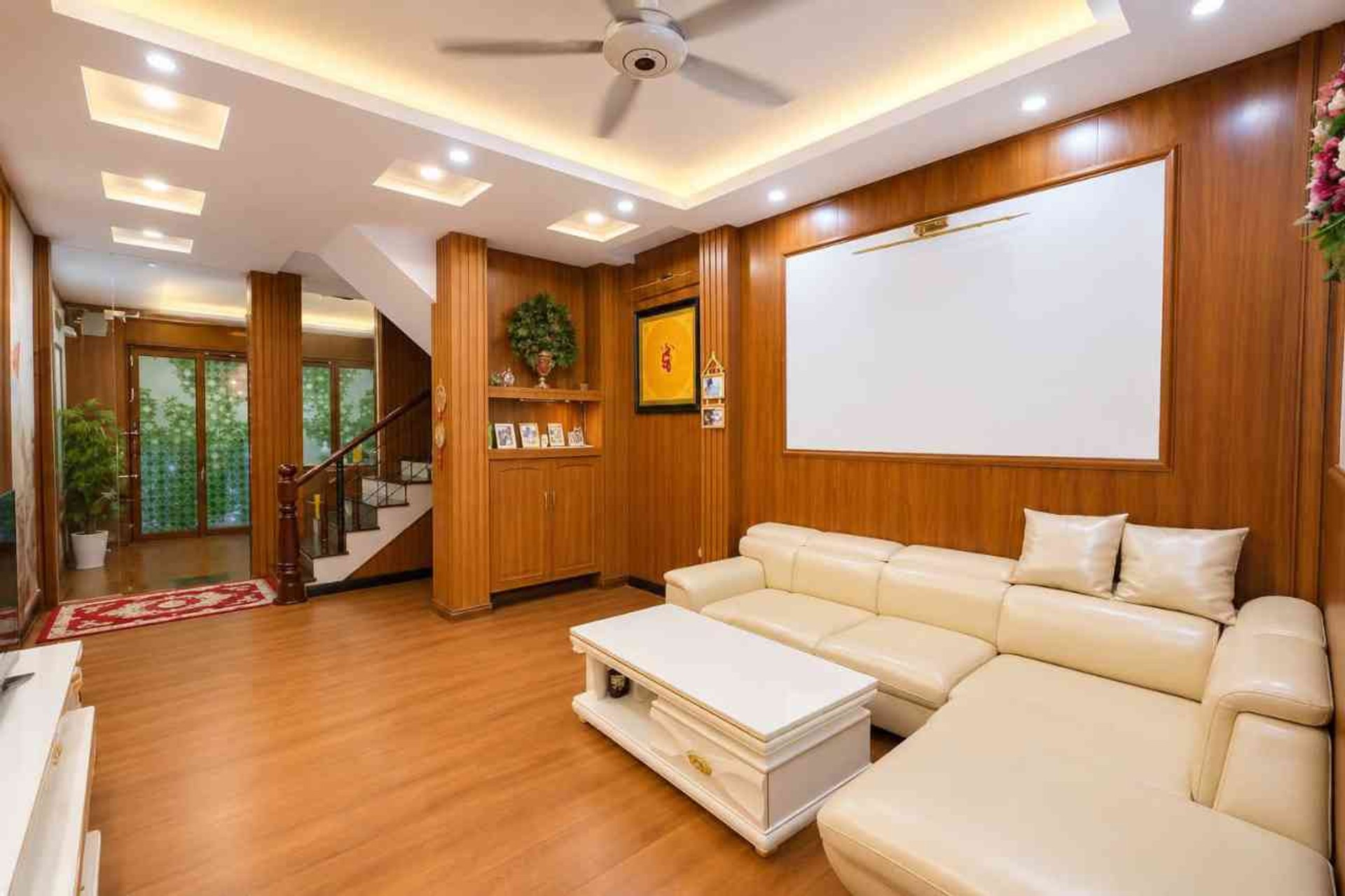 Bán nhà riêng 5 tầng tại phường Kim Mã, quận Ba Đình, gần phố, pháp lý rõ ràng