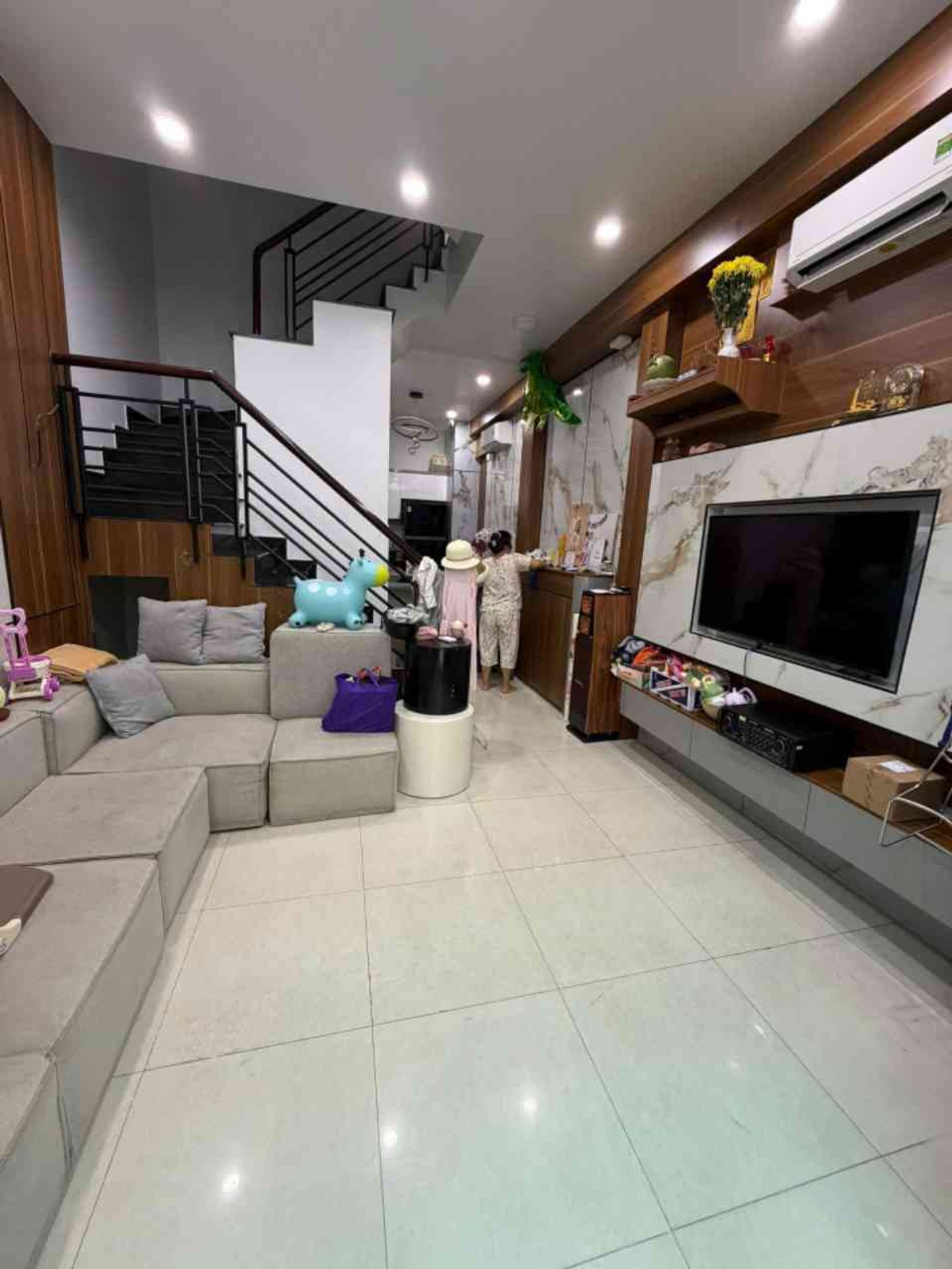 CẦN BÁN GẤP
GIÁ SỐC