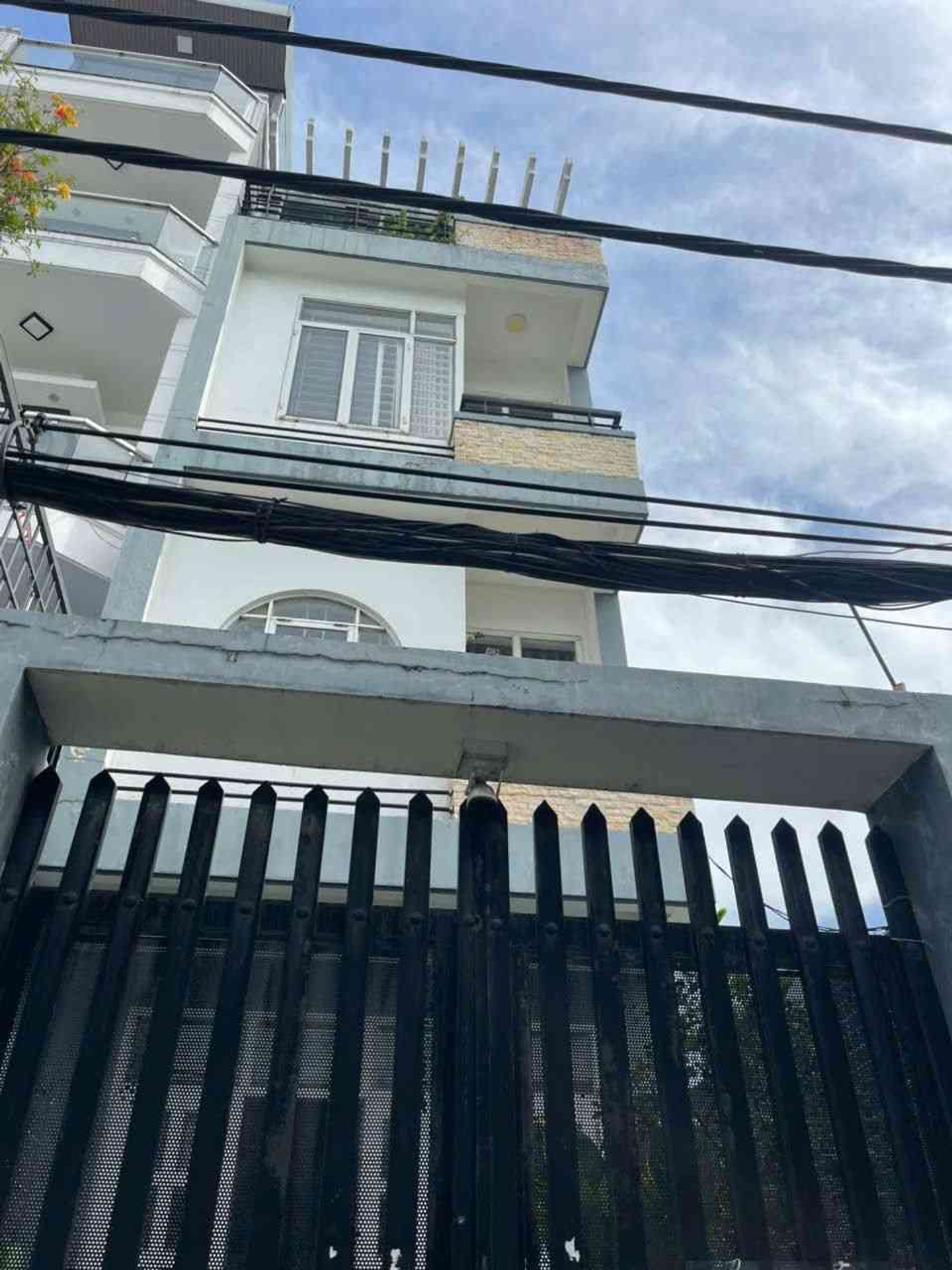 Bán nhà riêng 4 tầng khu vực Gò Vấp, diện tích 55.5m², pháp lý chuẩn. Chỉ 9.5 Tỷ