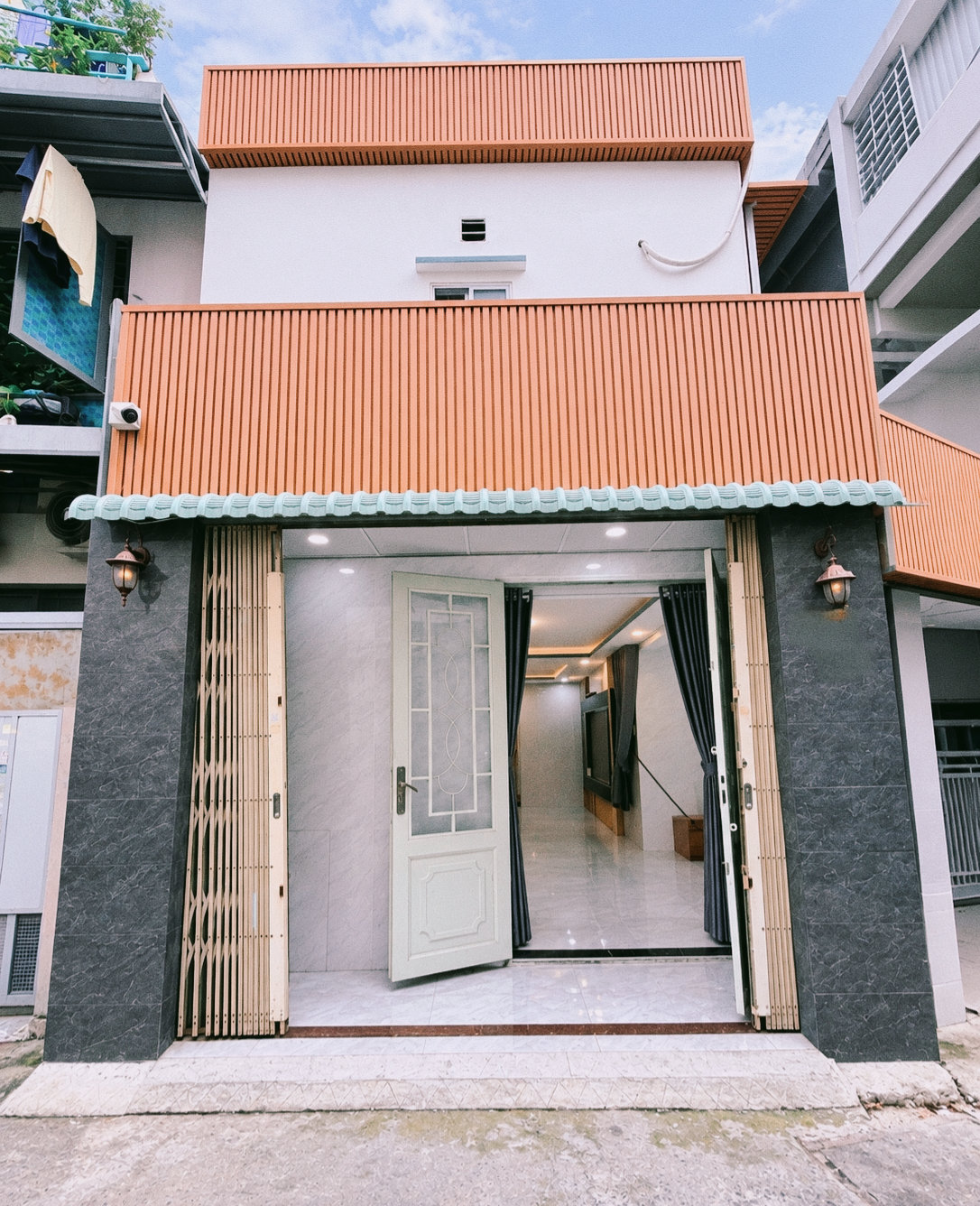 🔥 48.1M² – 2 TẦNG – ĐỐI DIỆN AEON TÂN PHÚ – 2 MẶT TIỀN – HXH – Ô TÔ NGỦ TRONG NHÀ – CHỈ 4.X TỶ