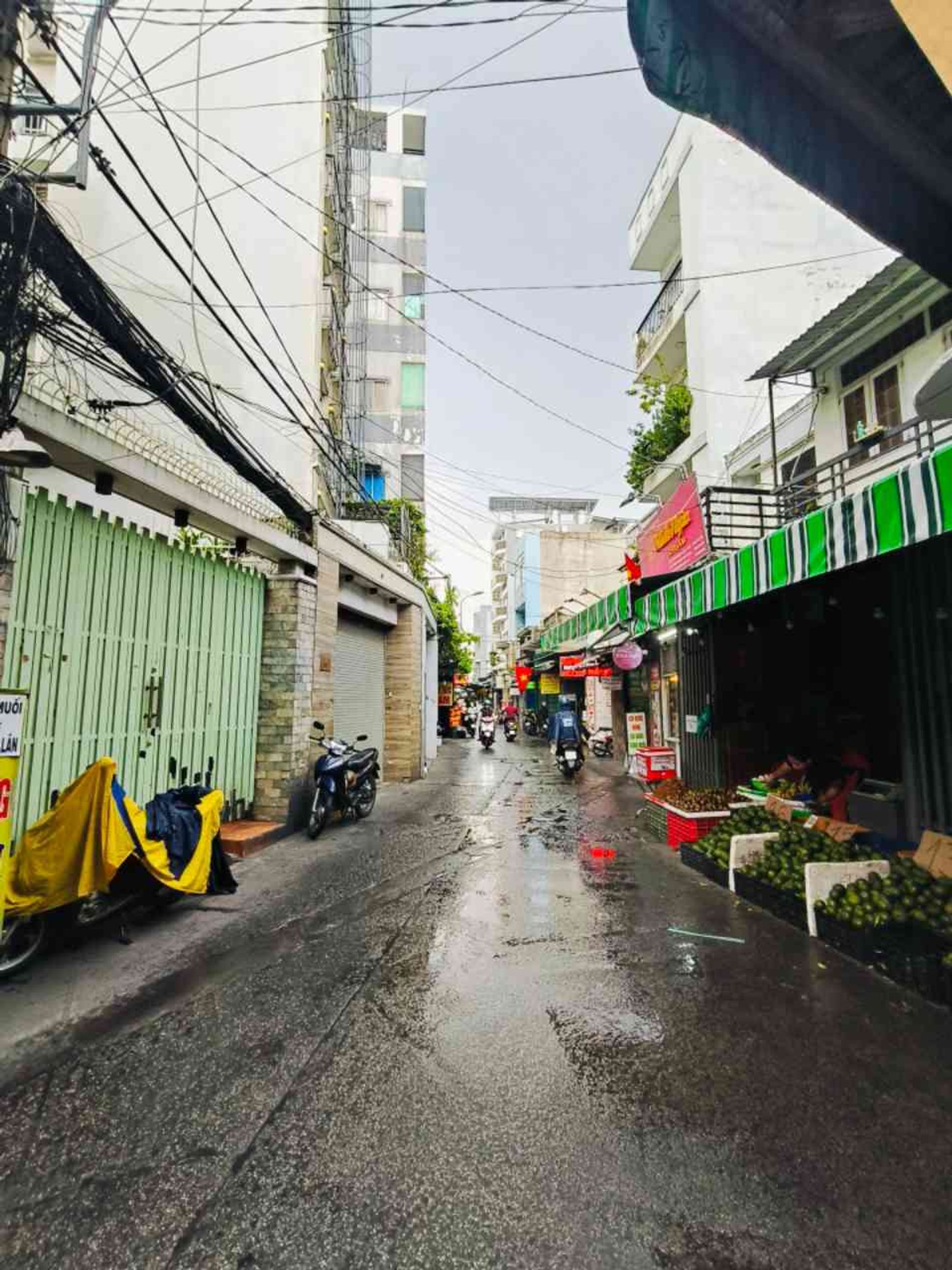 Nhà 5 tầng hiện đại, hẻm xe hơi, Quận 8 giá cực đẹp