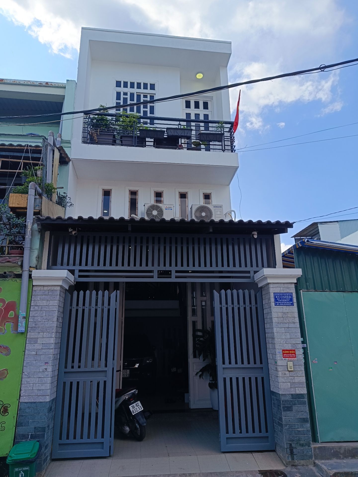 Nhà phố trung tâm Phạm Hùng giá tốt, sổ sẵn, lên nhanh