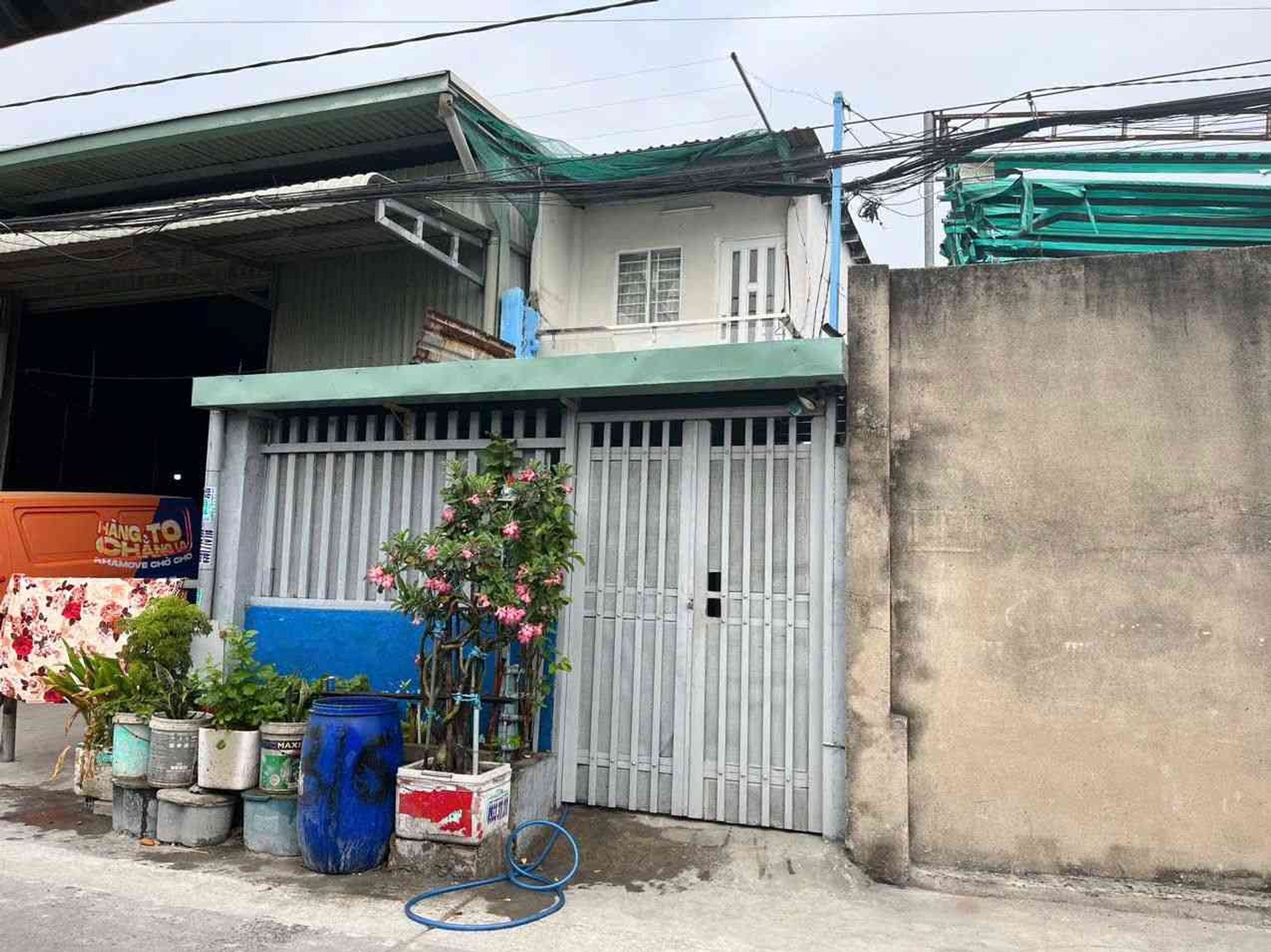 Cơ Hội Sở Hữu Nhà Tây Lân Hẻm Xe Tải Rộng, Giá Tốt