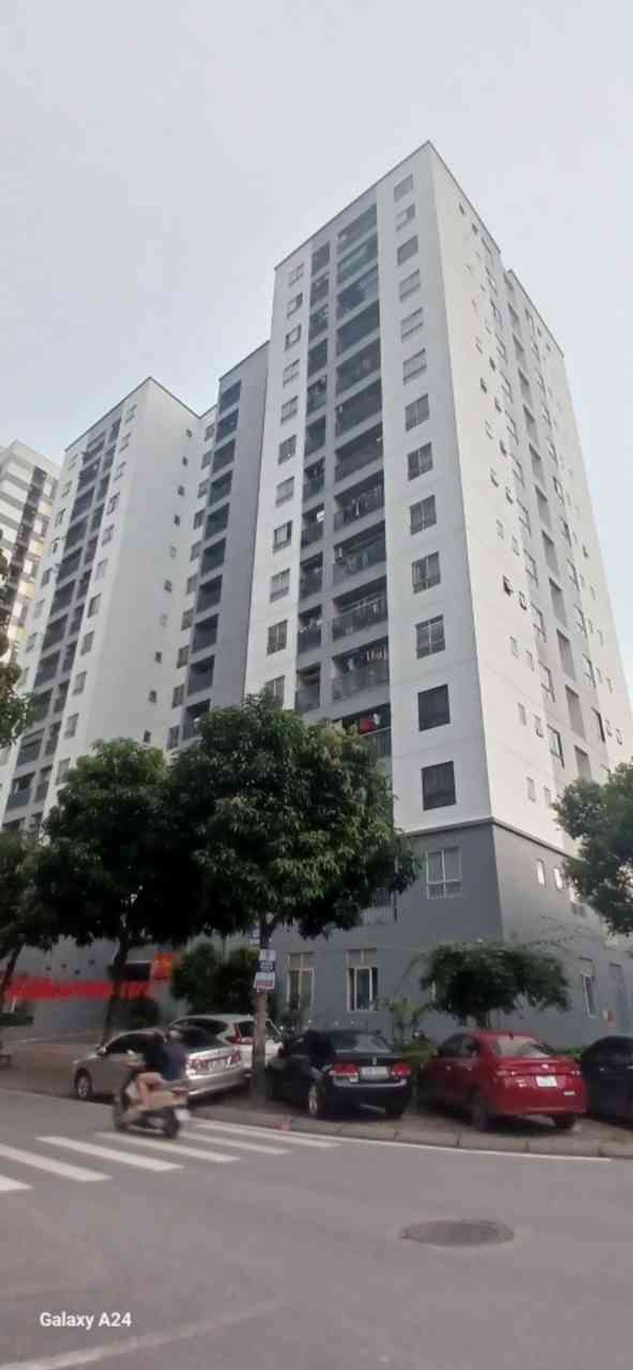Cơ hội hiếm có sở hữu căn hộ lô góc 2 ngủ view thoáng tại Tây Nam Hồ Linh Đàm