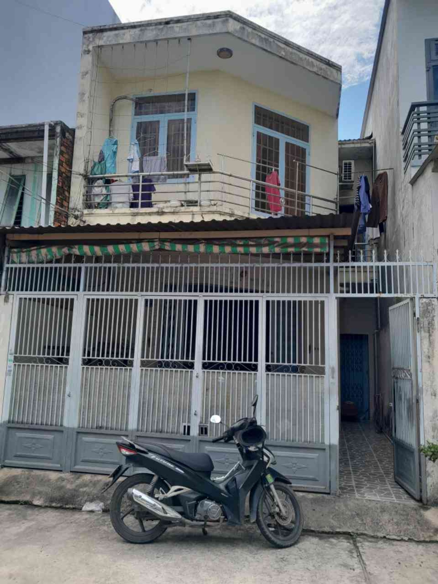 Bán nhà 90m2 Hẻm xe tải 7mĐường Bình Trị Đông 5,4×16,4m