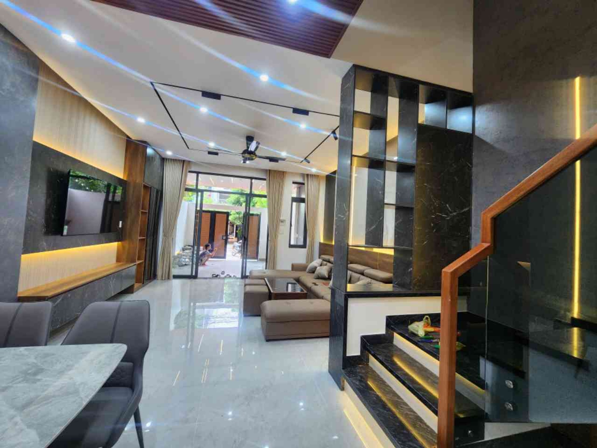 💥BÁN NHÀ 3 TẦNG, 3 MÊ Full NỘI THẤT, ĐƯỜNG THANH LƯƠNG, HOÀ XUÂN - ĐÀ NẴNG💥