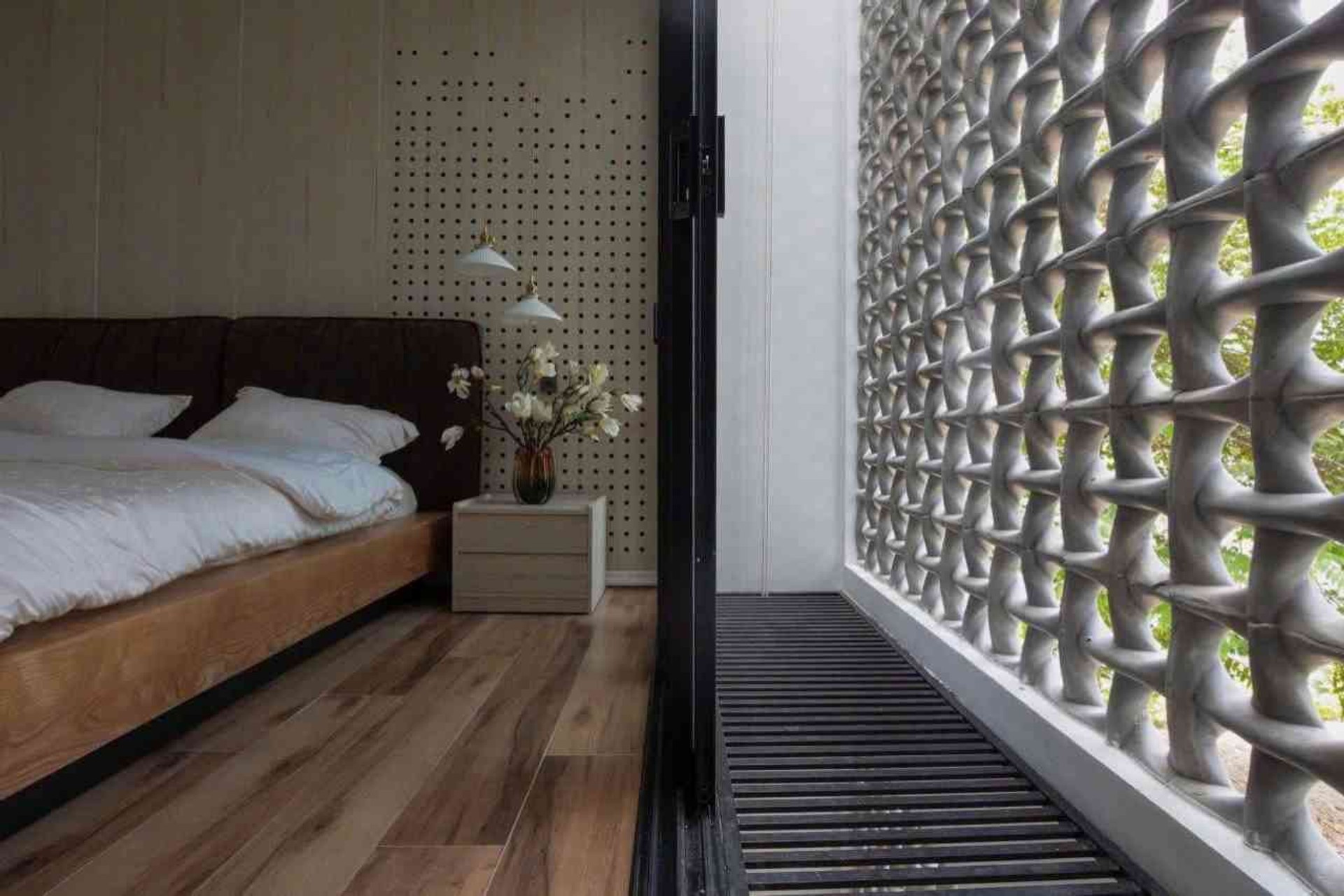 VILLA ĐẸP - MỚI - 3 TẦNG FULL NỘI THẤTCAO CẤP KHU NAM VIỆT Á, NGŨ HÀNH SƠN, ĐÀ NẴNG.