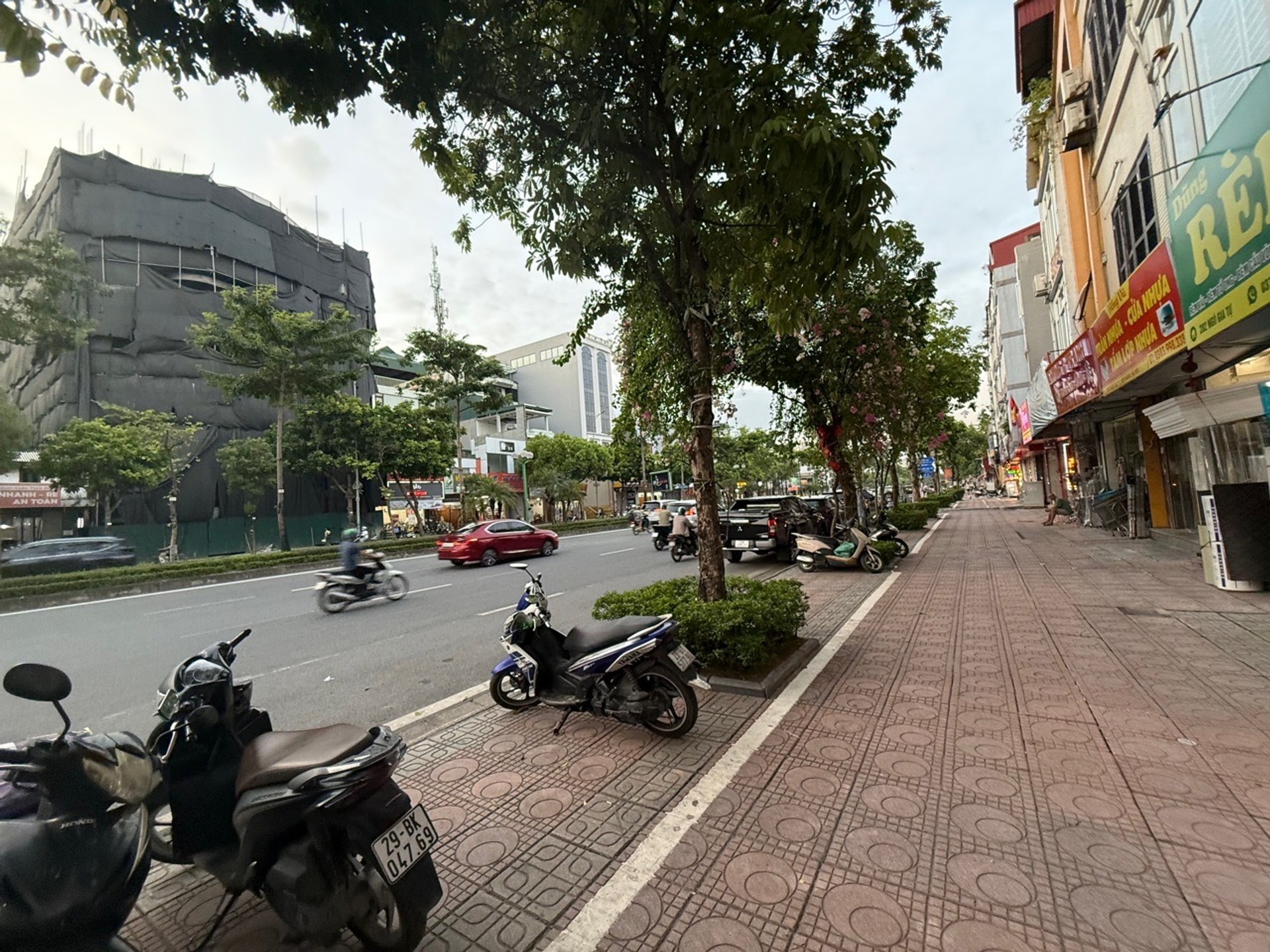 Nhà mặt phố Ngô Gia Tự vị trí đắc địa sầm uất, cơ hội hiếm có nên sở hữu ngay