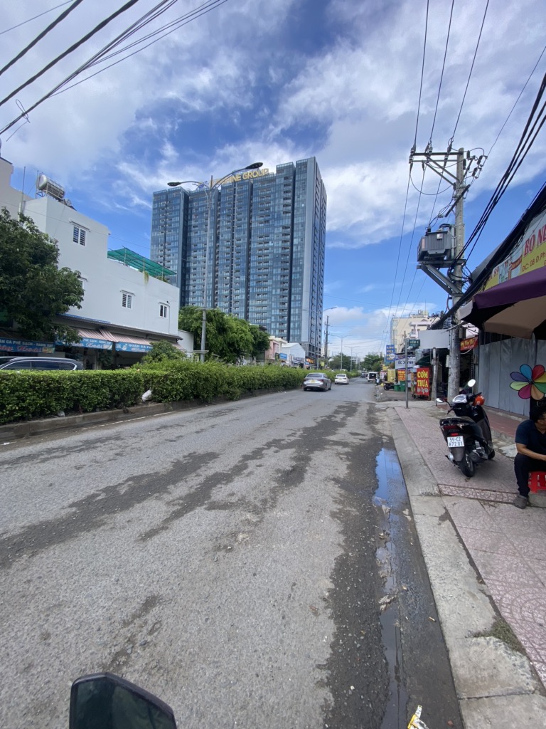 ĐẤT LÔ NHÌ PHÚ THUẬN Q7 – 85M² – TẶNG THÊM 65M² – 7,7 Đ