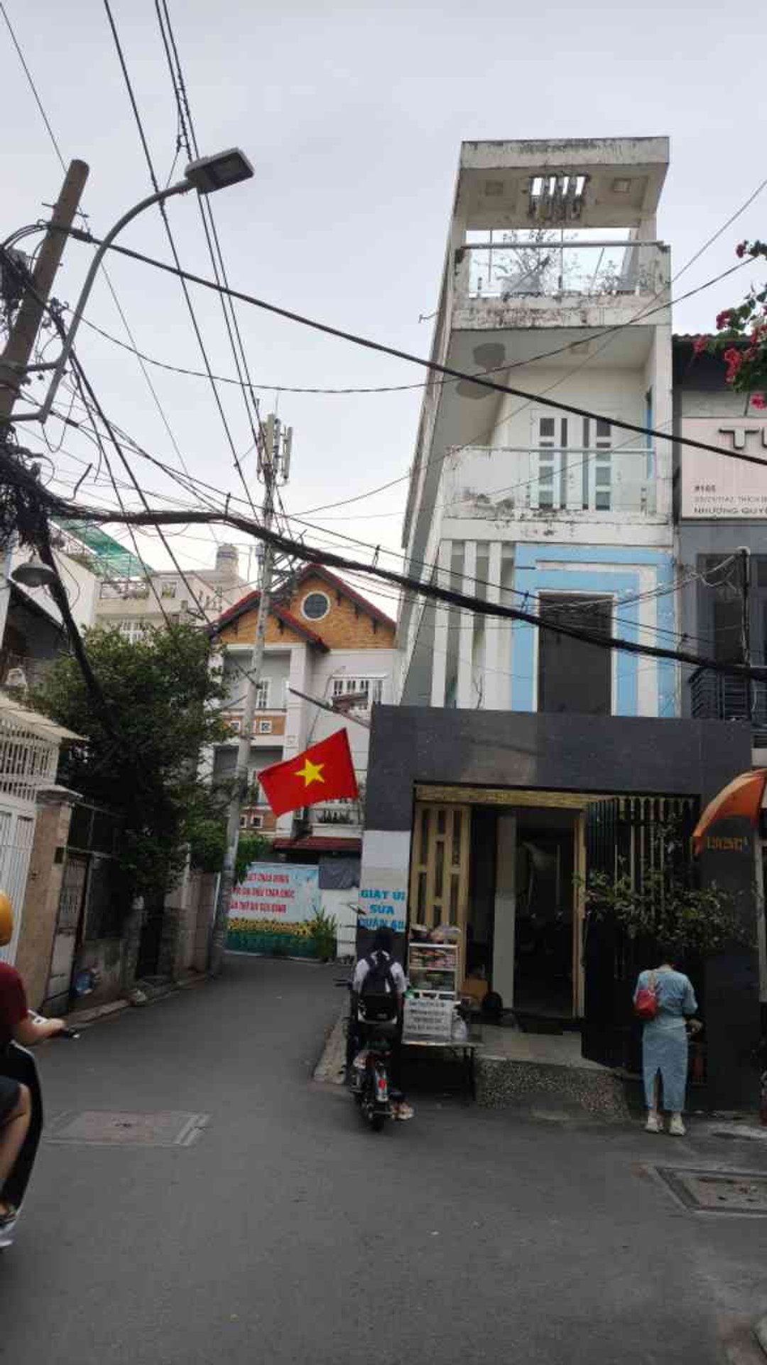 Nhà góc 2 mặt tiền siêu đẹp Phú Nhuận, giá tốt