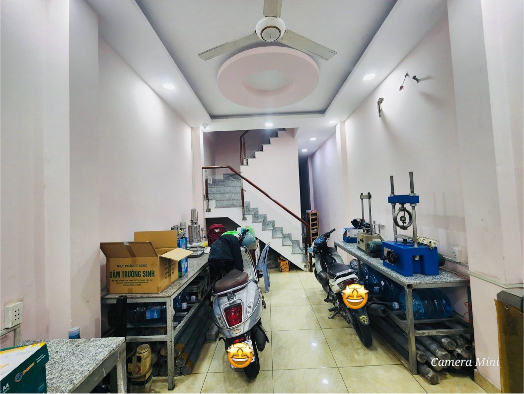 Bán nhà mặt tiền đường Nguyễn Văn Đậu - 4 Tầng 80m2 kinh doanh đa ngành nghề