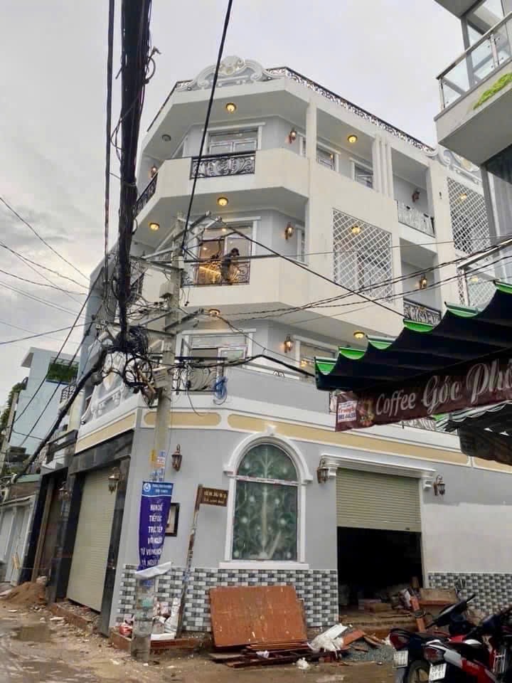 Siêu phẩm căn góc 2 mặt tiền Đường xe tải nguyễn triệu luật