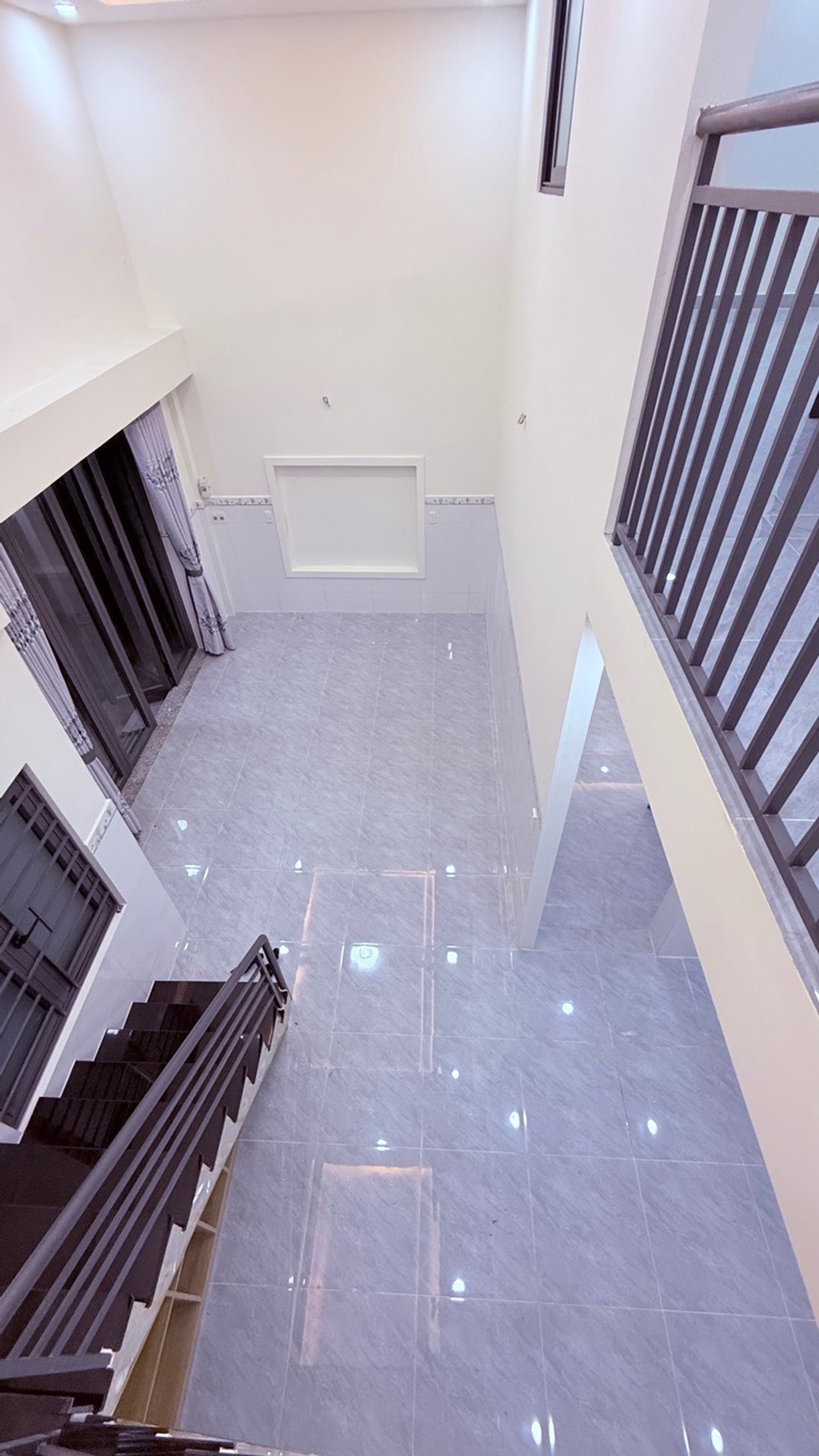 Nhà 2 tầng 61m2, hẻm ôtô, đường số 5, linh xuân, thủ đức.