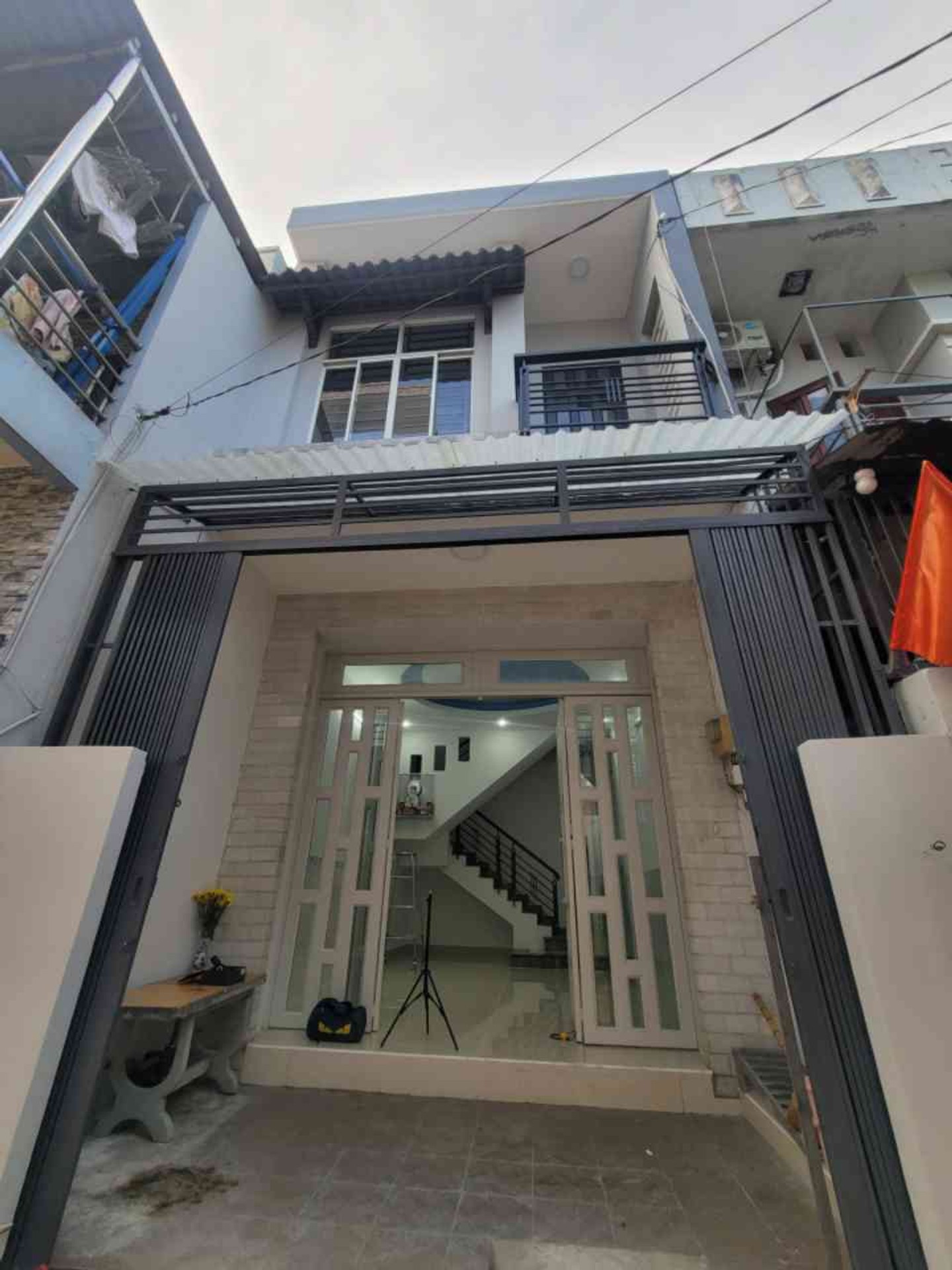 Bán nhà hẻm 1560 Tỉnh lộ 10, hẻm cụt xe hơi 6m. Nhà 2 tầng 4m×17m 3PN