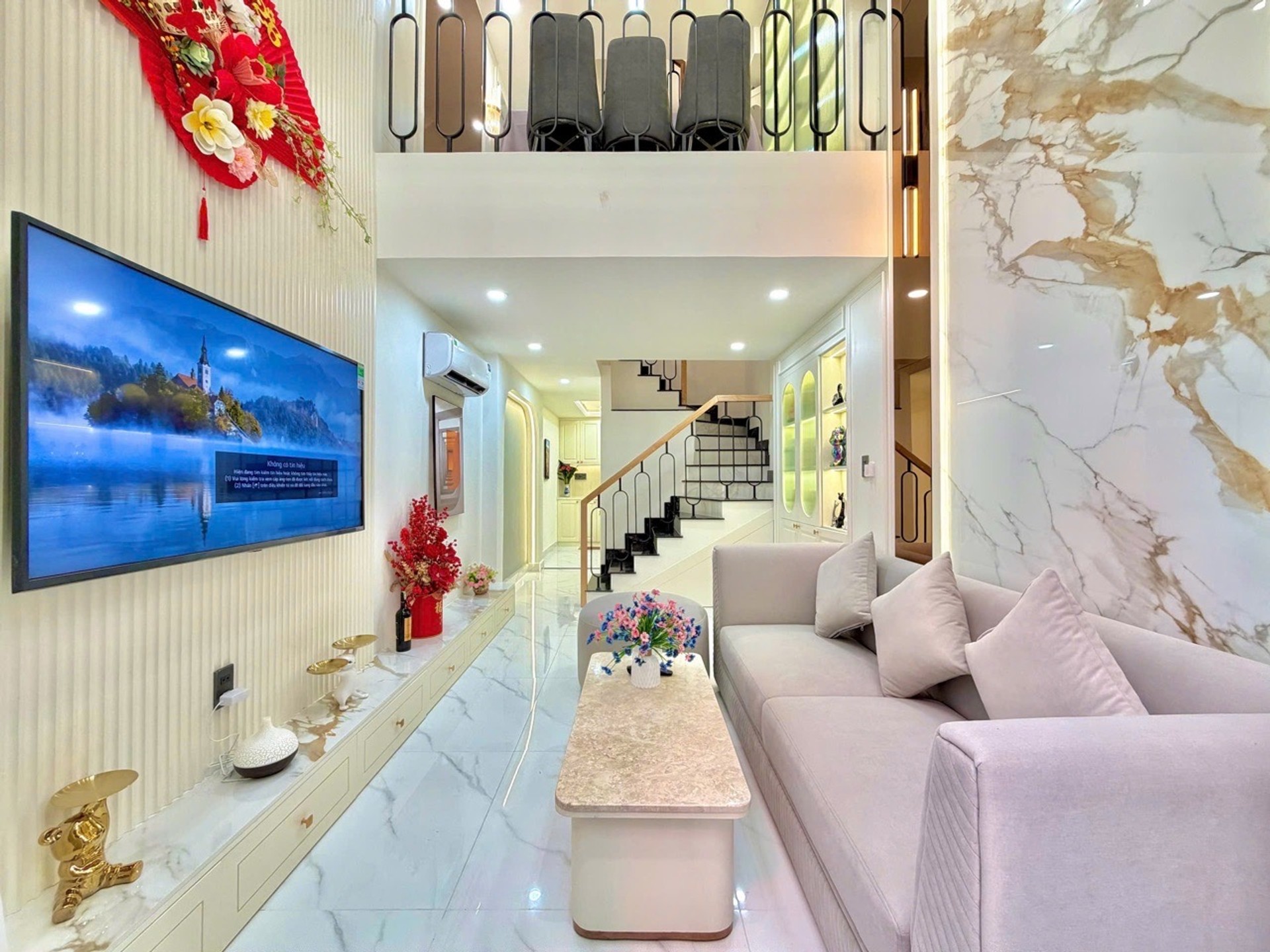 Nhà 4 tầng giá tốt gần Phan Xích Long, Phú Nhuận
