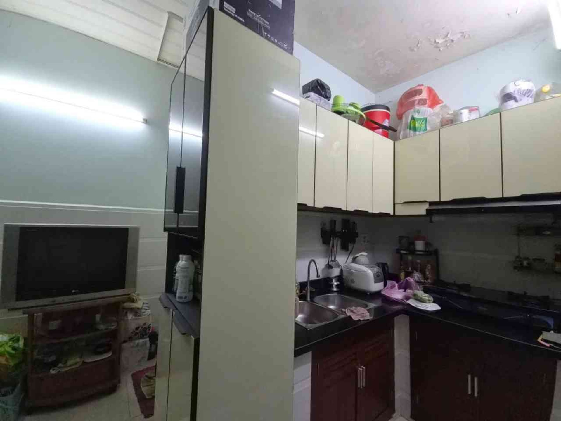 Nhà lô góc 1 tầng mặt tiền đường 6m tại Bình Tân, 64m2