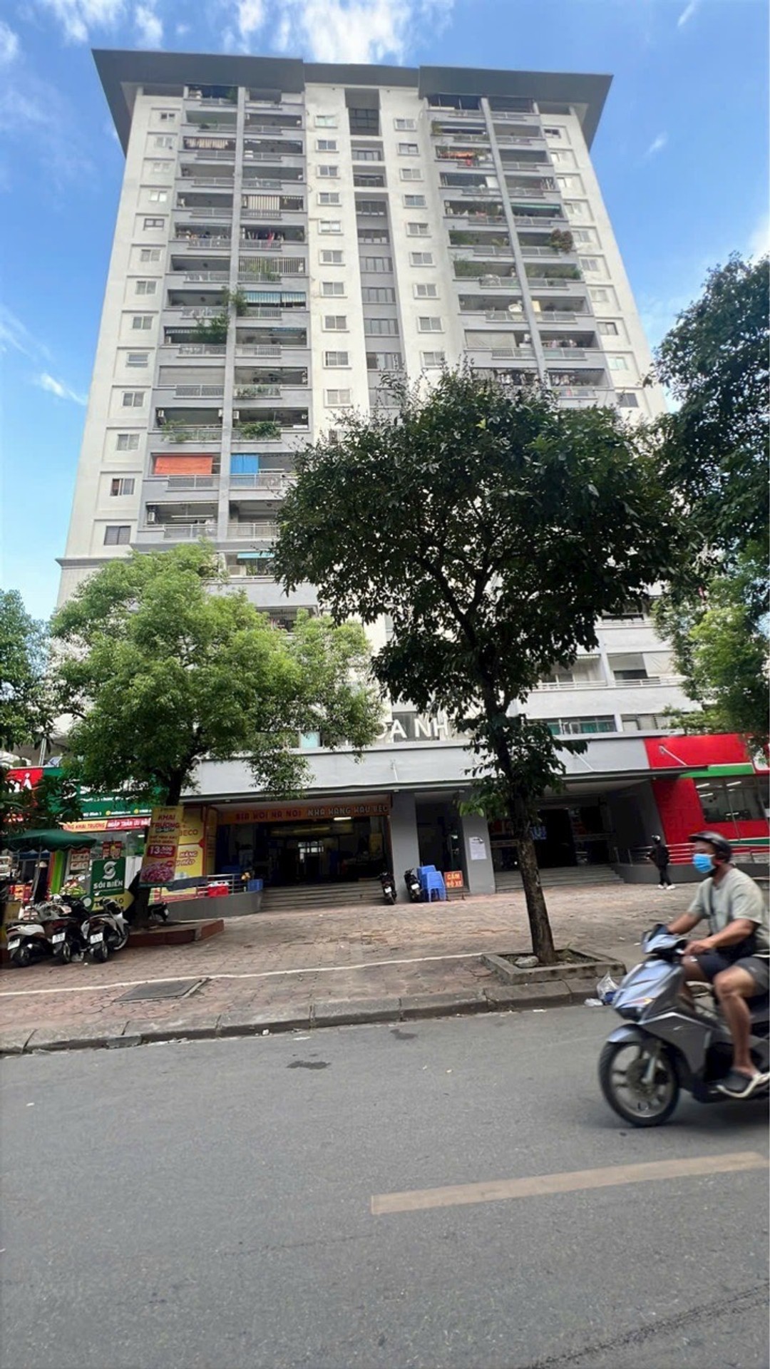 Bán căn hộ chung cư 3 phòng ngủ tại phường Mỹ Đình - ngay mặt phố Hàm Nghi, vị trí trung tâm