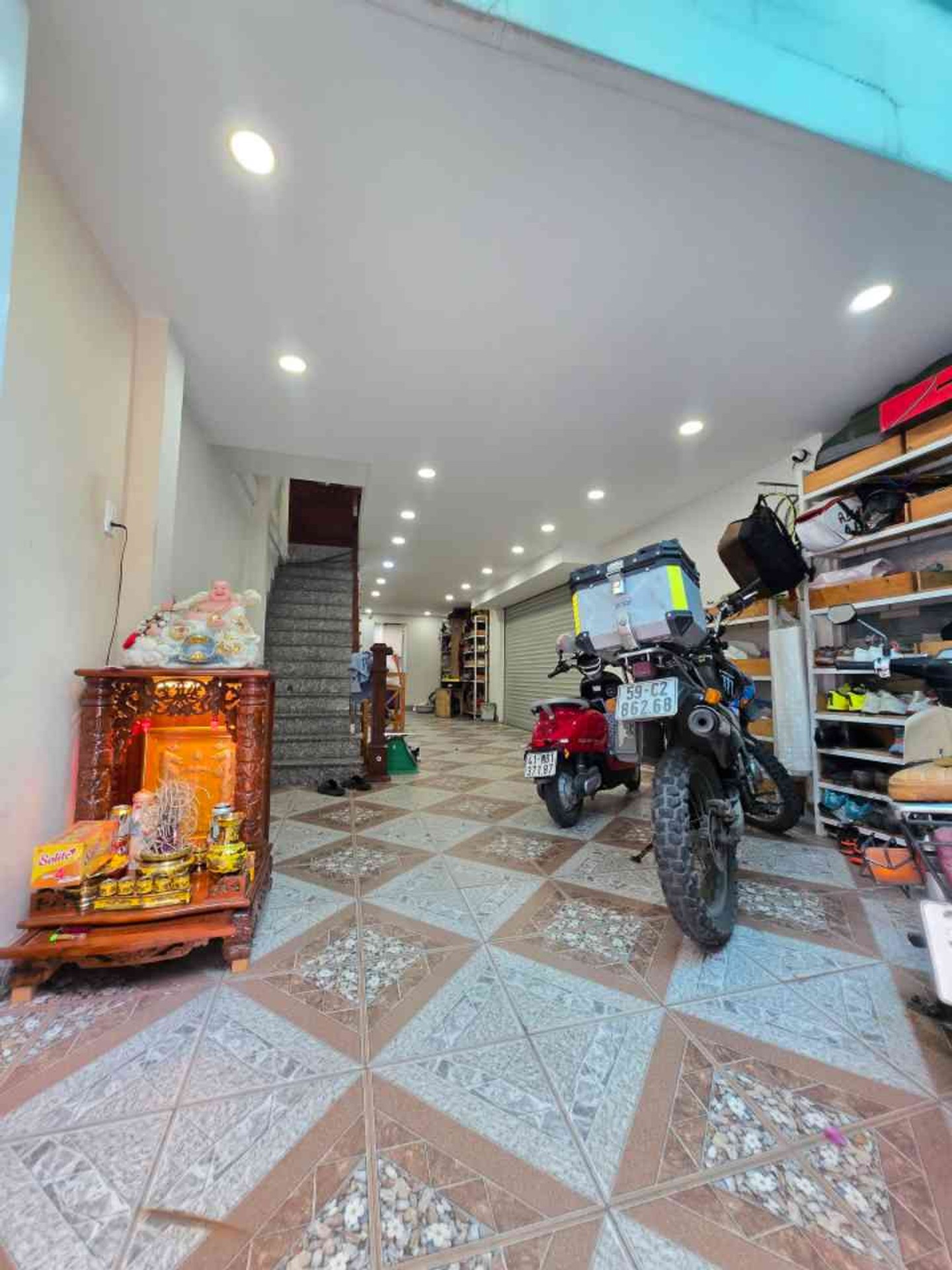 Bán Nhà 3 Tầng, Lô Góc, Hxh 6m Gò Cát, Long Trường, Quận 9. Chỉ 6.99 Tỷ TL.
