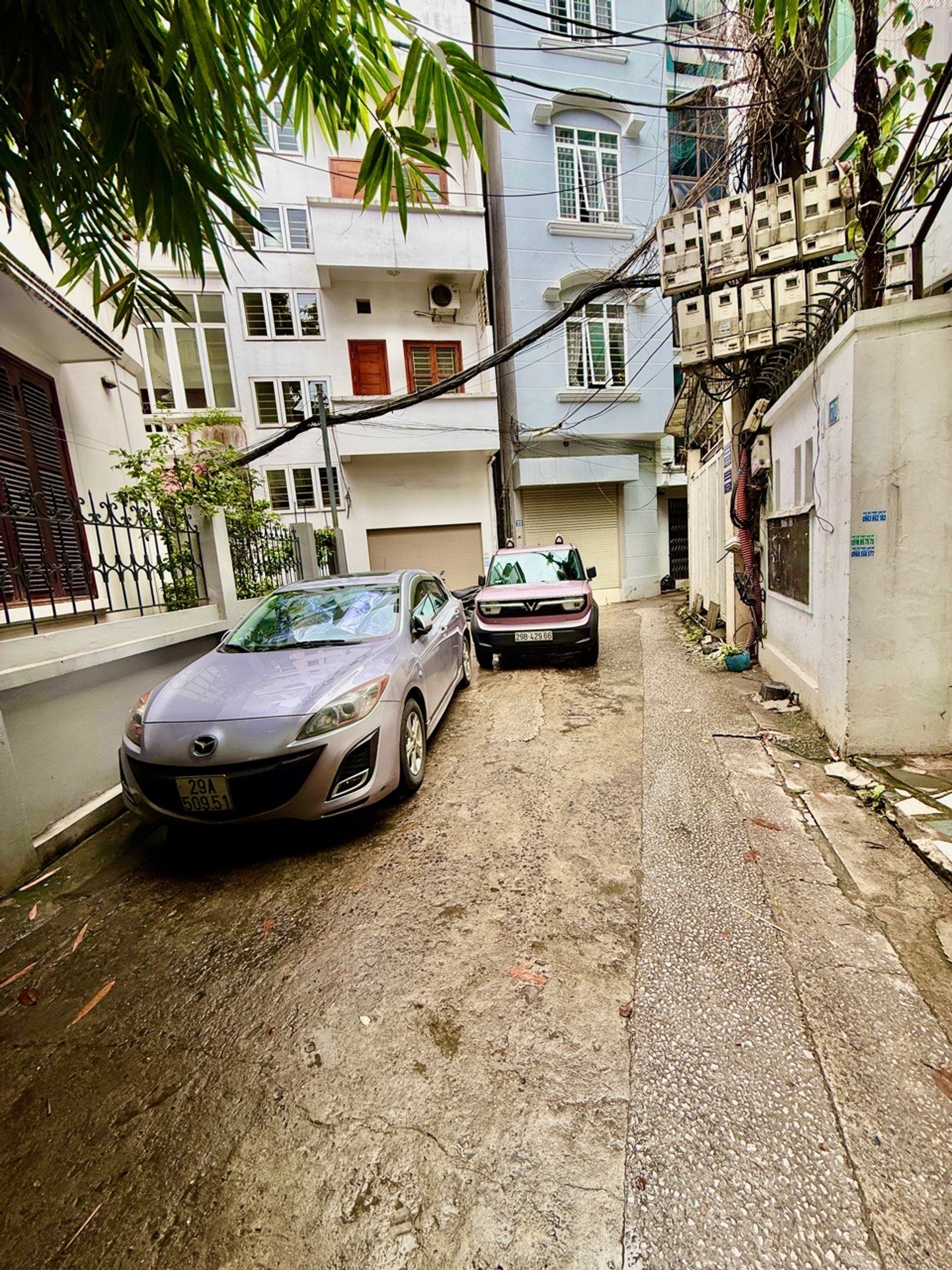 Nhà phố Cầu Giấy siêu đỉnh - ô tô vào nhà, hai mặt thoáng