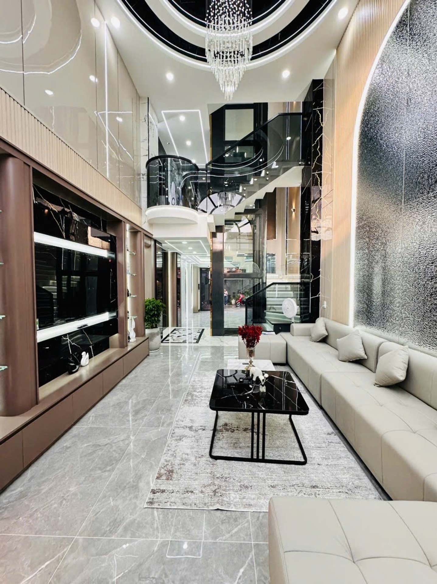 🔥 GIẢM 1 TỶ • GIÁ MỚI CHỈ 7.2 TỶ • HẺM XE TẢI 8M • XE HƠI NGỦ TRONG NHÀ
💎 Nhà 5 tầng: thạnh Xuân