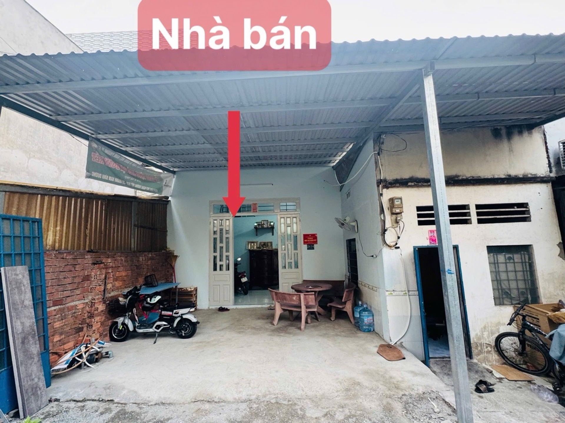 Bán nhà hẻm phường Dĩ An, nhà mới có gác lửng 3 phòng ngủ
