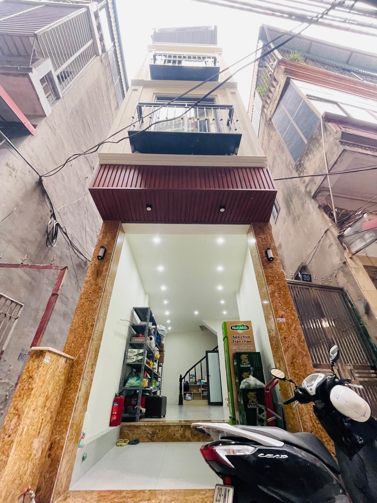 MINH KHAI - Ô TÔ qua Nhà - 35M - Hơn 11 tỷ