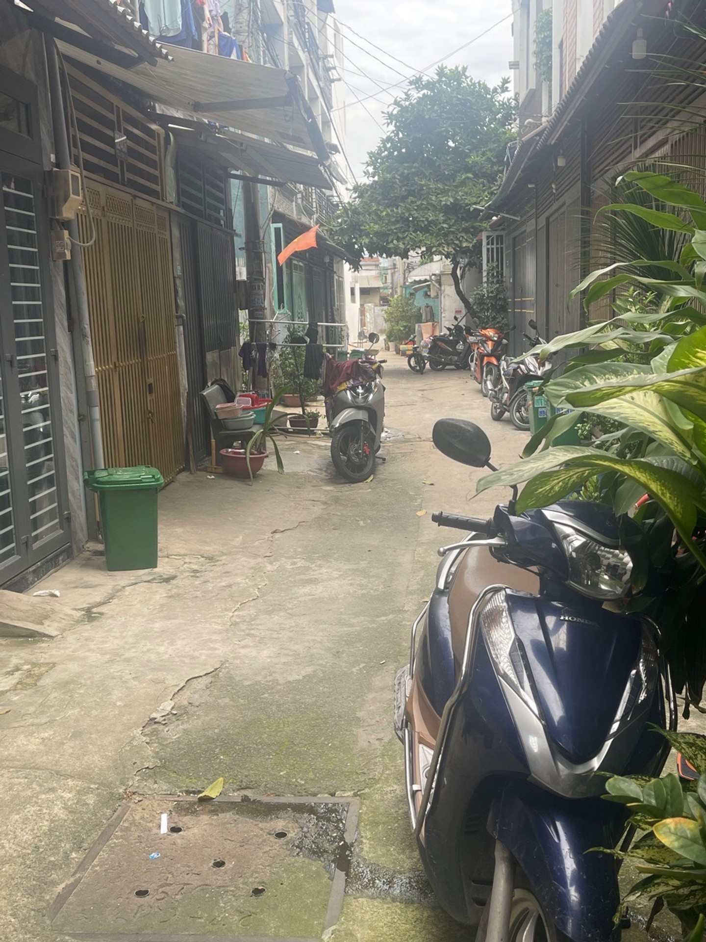 Nhà sổ riêng, tân chánh hiệp, p Trung Mỹ Tây, quận 12 ngang 5 m+5 tầng, đường rộng 4m, giá 5,15 tỷ