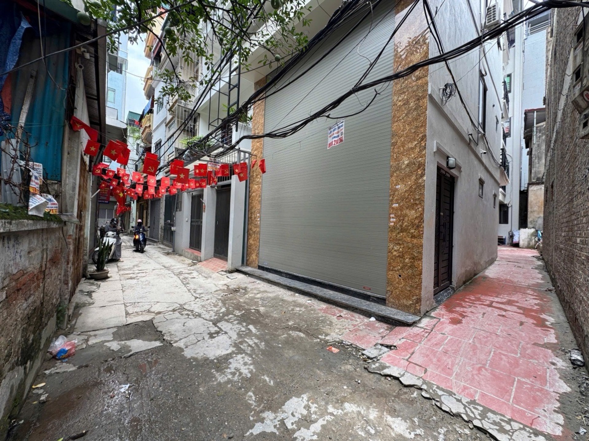 Bán nhà riêng 7 tầng tại quận Hoàng Mai, diện tích 52m², mặt ngõ kinh doanh ô tô đỗ cửa