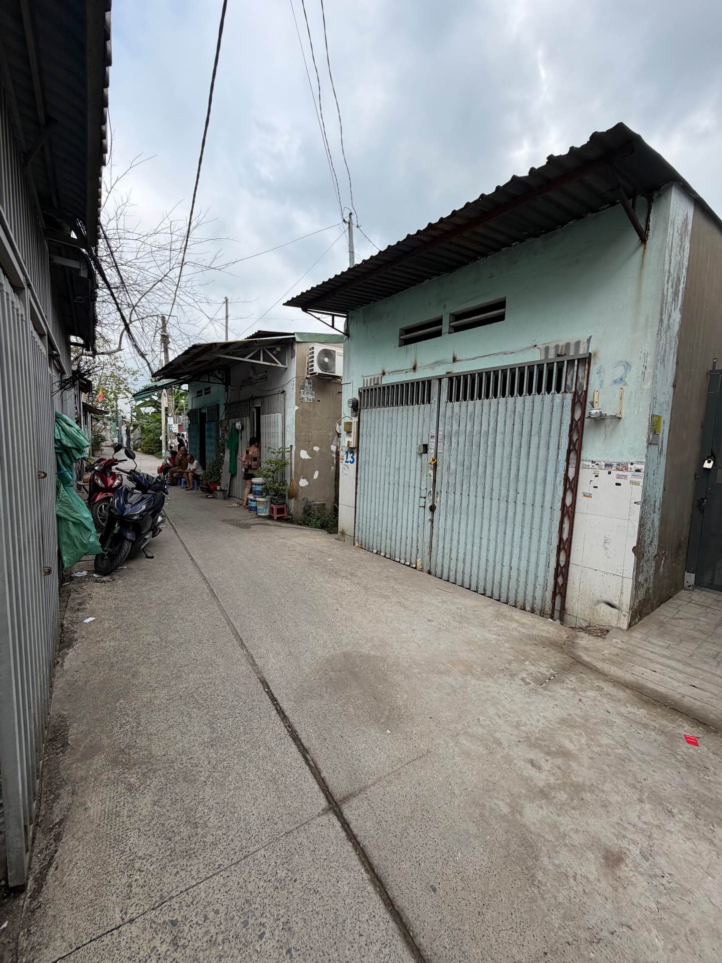BÁN NHÀ ĐẸP – FULL NỘI THẤT – GẦN CHỢ THỚI HÒA – GIÁ CHỈ NHỈNH 4 TỶ📍 Vị trí: Đường Thới Hòa, khu