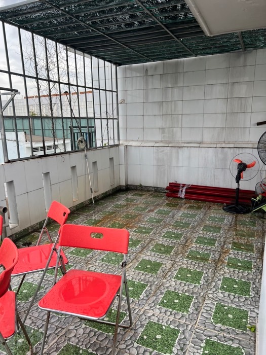 Bán nhà 3 tầng 42m2 gần vòng xoay Phạm Văn Đồng giá 4 tỷ