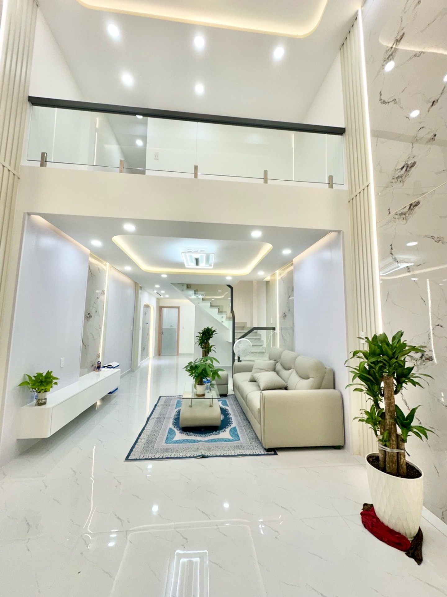 Bán nhà riêng 2 tầng 3 phòng ngủ tại Huỳnh Thiện Lộc, giá tốt