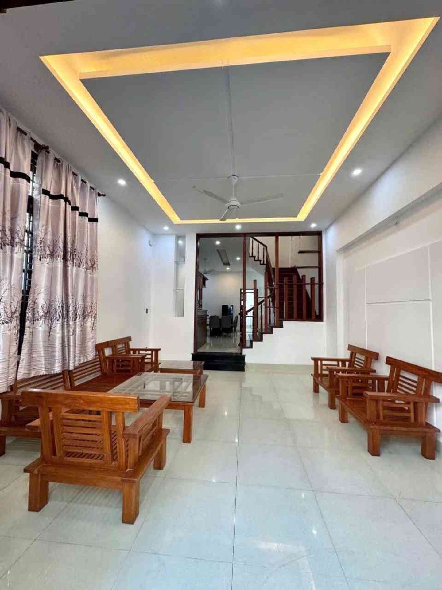 Bán nhà mặt phố lô góc 2 mặt tiền, Hoàng Xuân Nhị, Hải Châu, diện tích 117m2, pháp lý rõ ràng