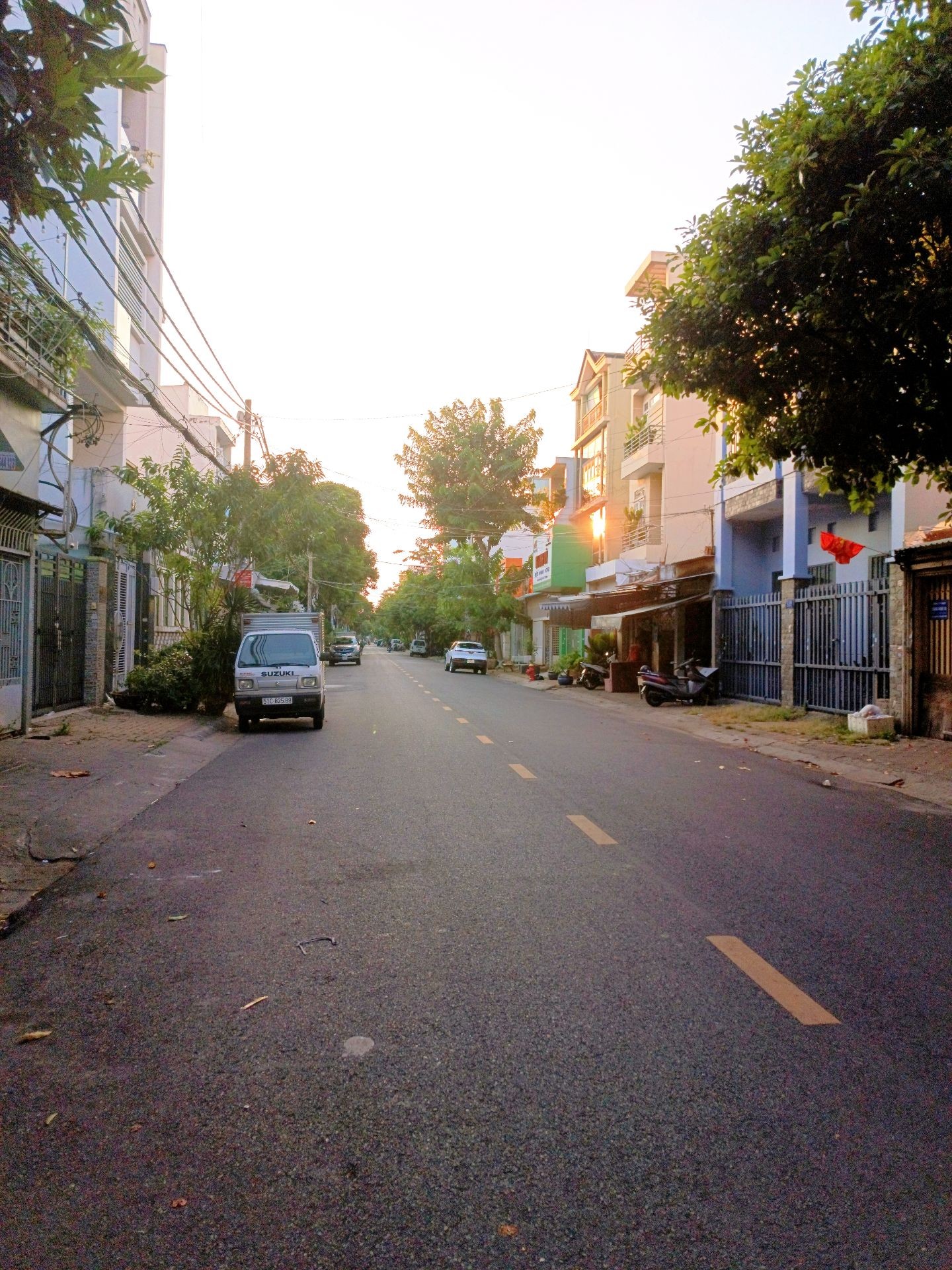 Bán nhà mặt phố 3 tầng, 10 phòng, đang cho thuê tại Quận Tân Phú