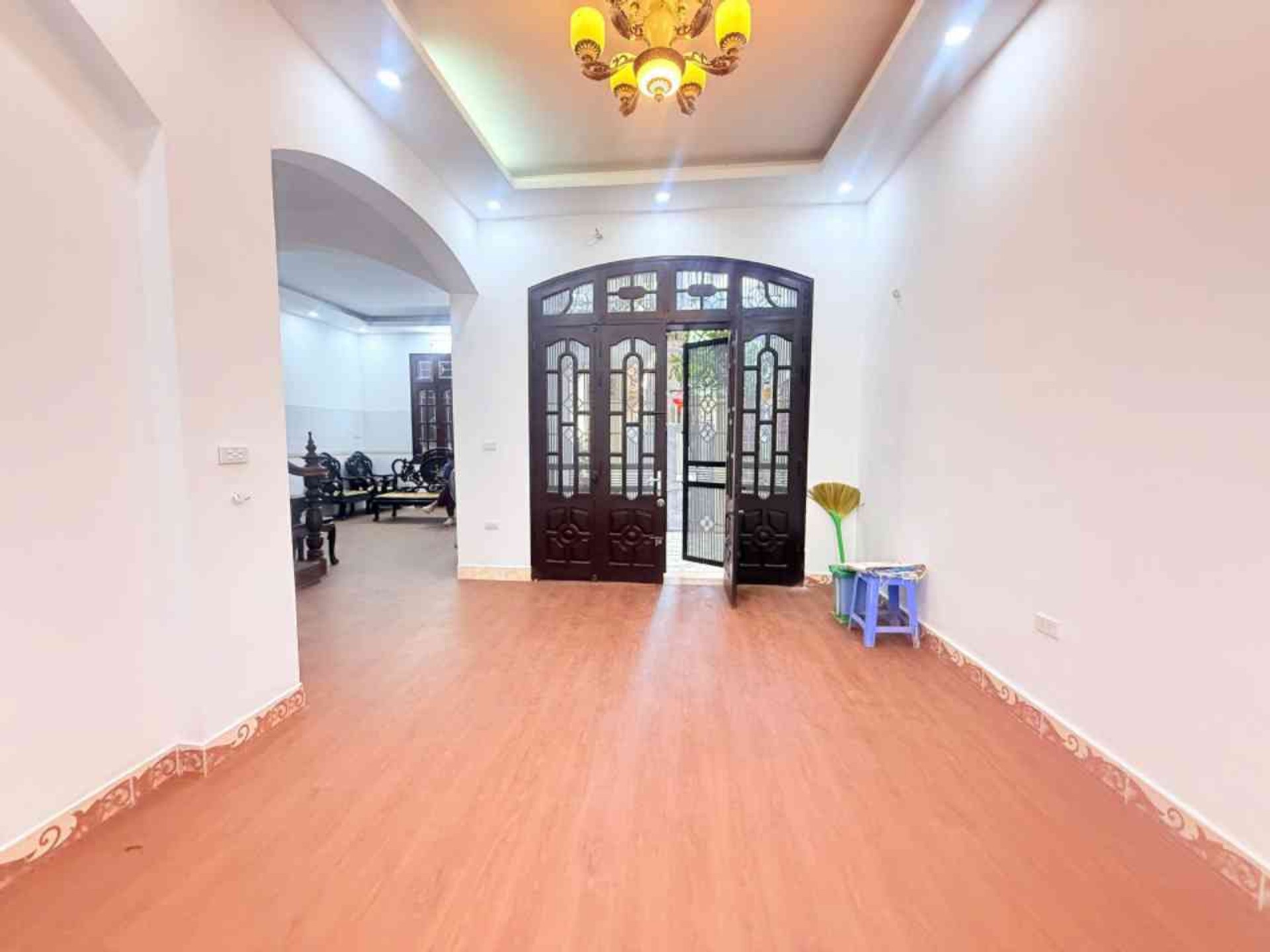 Nhà 3 tầng lô góc, trung tâm Ba Đình Kim Mã 91m2