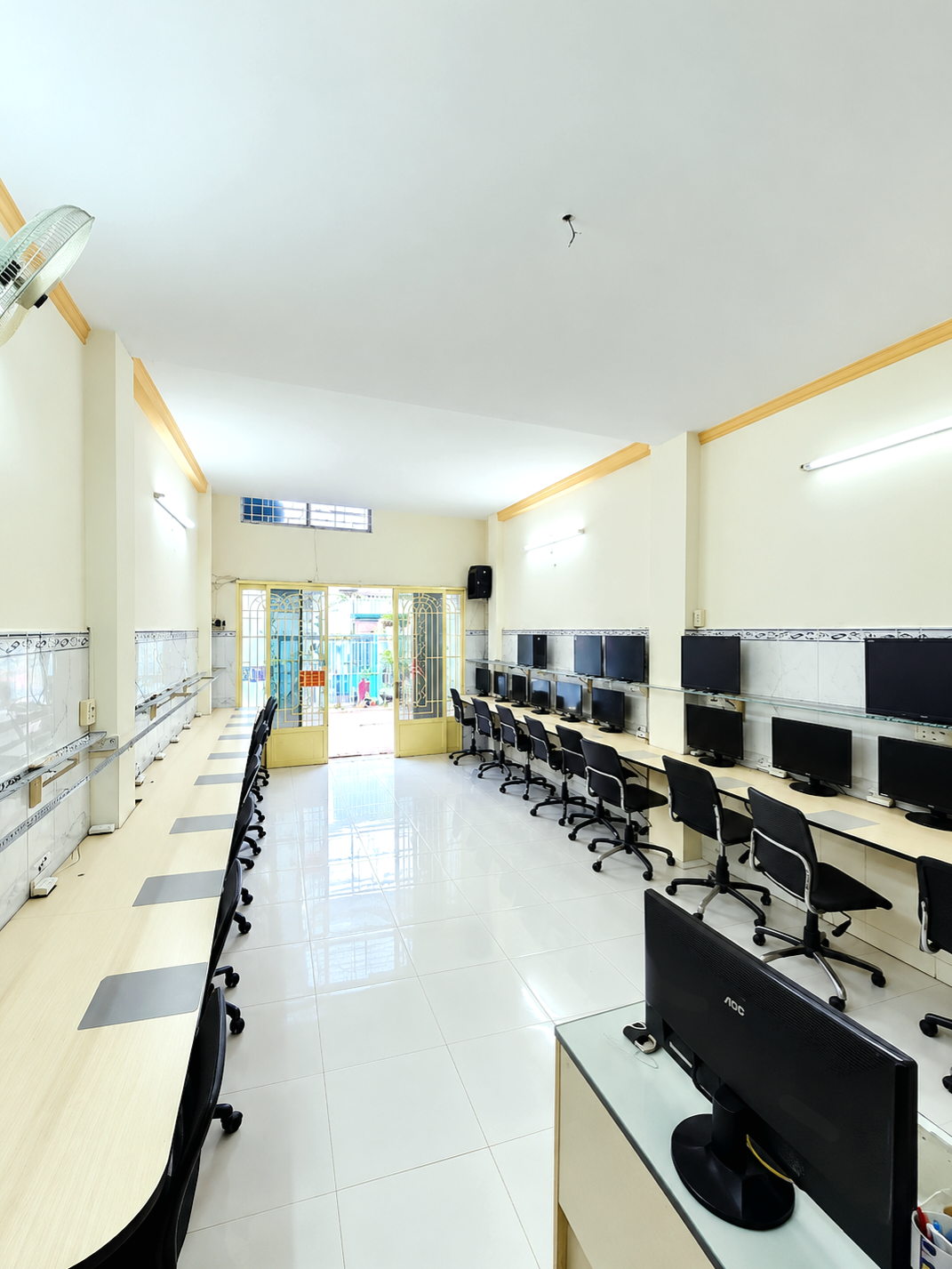 BÁN NHÀ 52m² - KINH DƯƠNG VƯƠNG - ĐANG CHO THUÊ KINH DOANH - CHỈ 3.8 TỈ