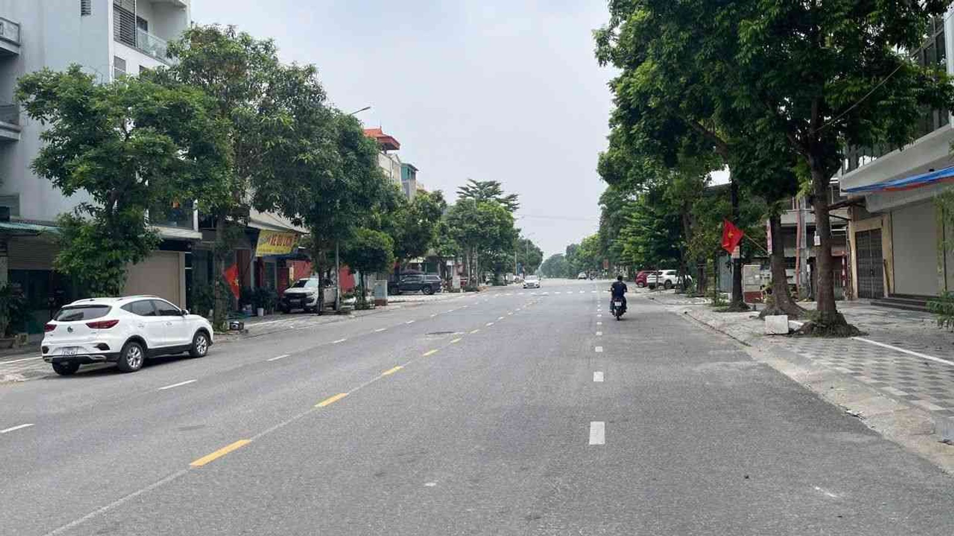 💥💥 LƯƠNG QUY ( XUÂN NỘN) - THƯ LÂM - HÀ NỘI.
👉 Diện tích : 59m, full thổ cư, mặt tiền rộng