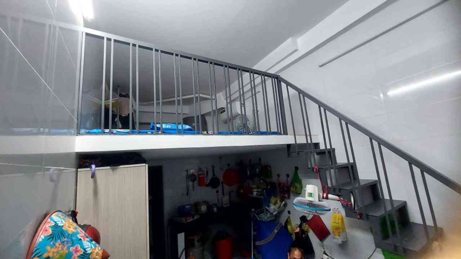 Bán nhà mặt phố 4 tầng tại xã Xuân Thới Thượng, Hóc Môn, 11 phòng cho thuê