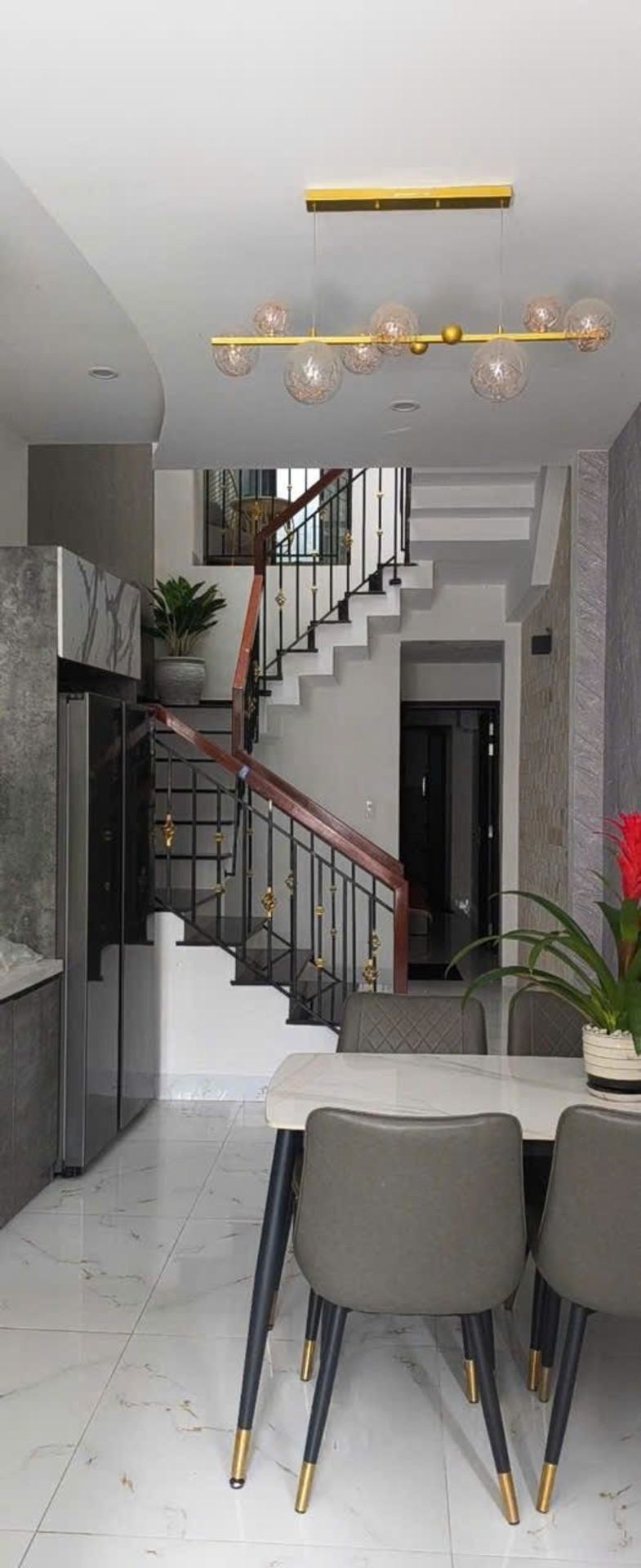 💥NHÀ 3 TẦNG KIỆT LÊ DUẨN GẦN ĐƯỜNG CHÍNH, MỚI ĐẸP, GẦN CẦU SÔNG HÀN, SẴN DÒNG TIỀN 17TR/ THÁNG.