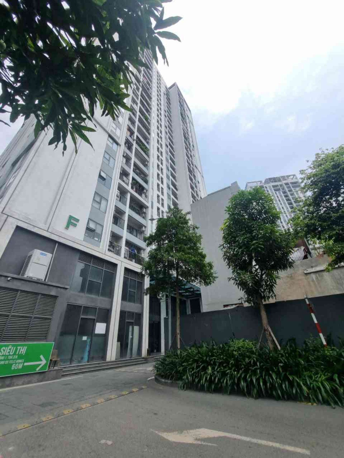 9,9 tỷ -Cơ hội sở hữu căn góc chung cư Feliz Homes 3 phòng ngủ với nội thất sang trọng