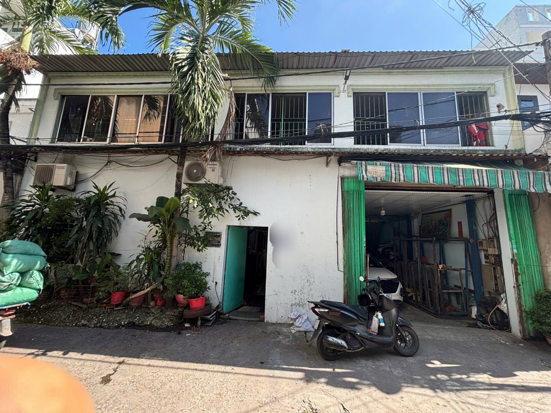 Bán nhà riêng Liên Khu 5-6 Bình Hưng Hòa B diện tích 167m2 mặt tiền 12m giá 11,5 tỷ
