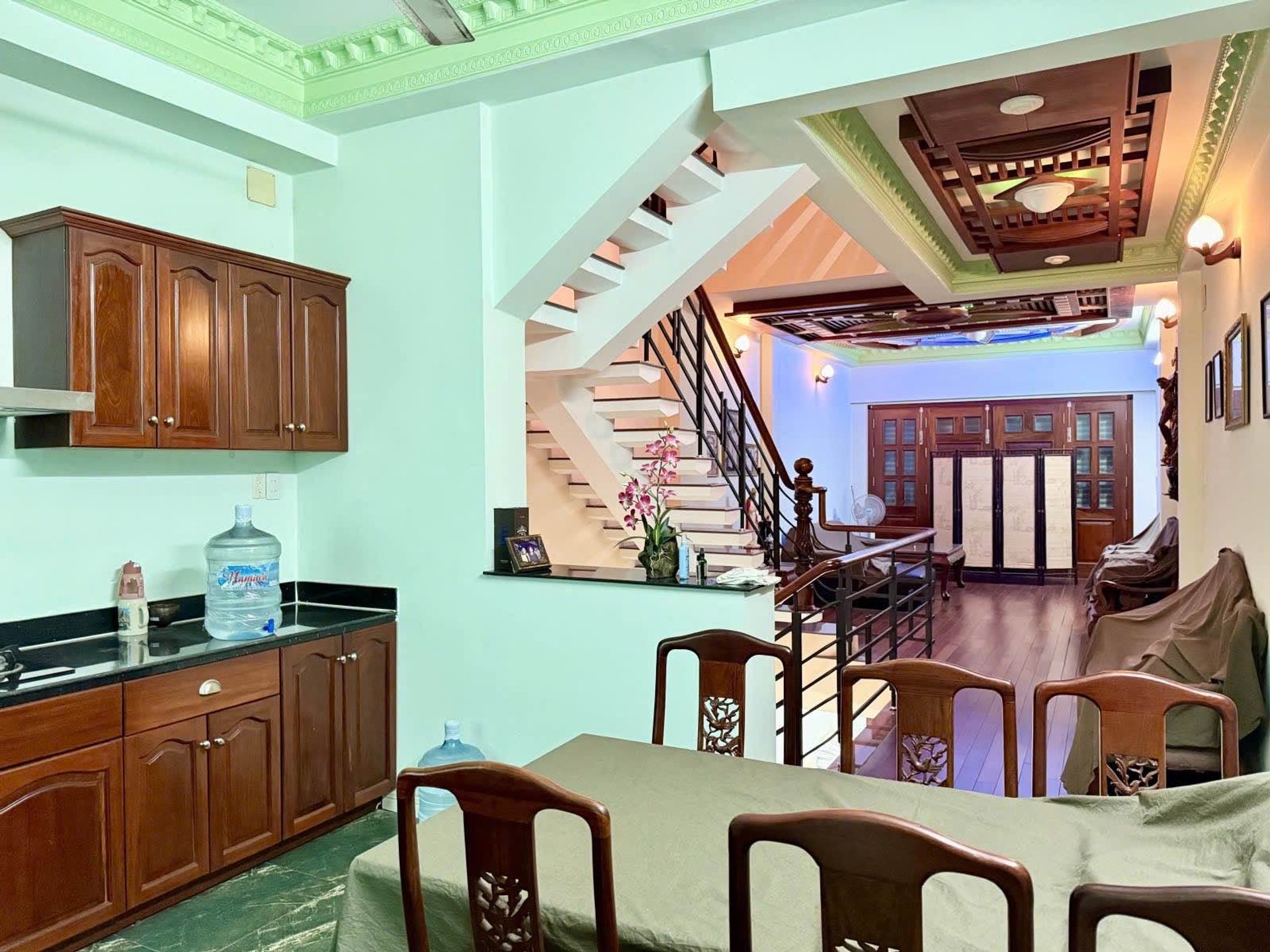 Bán nhà 4 tầng, 75m², Phú Thạnh, giá 9,8 tỷ