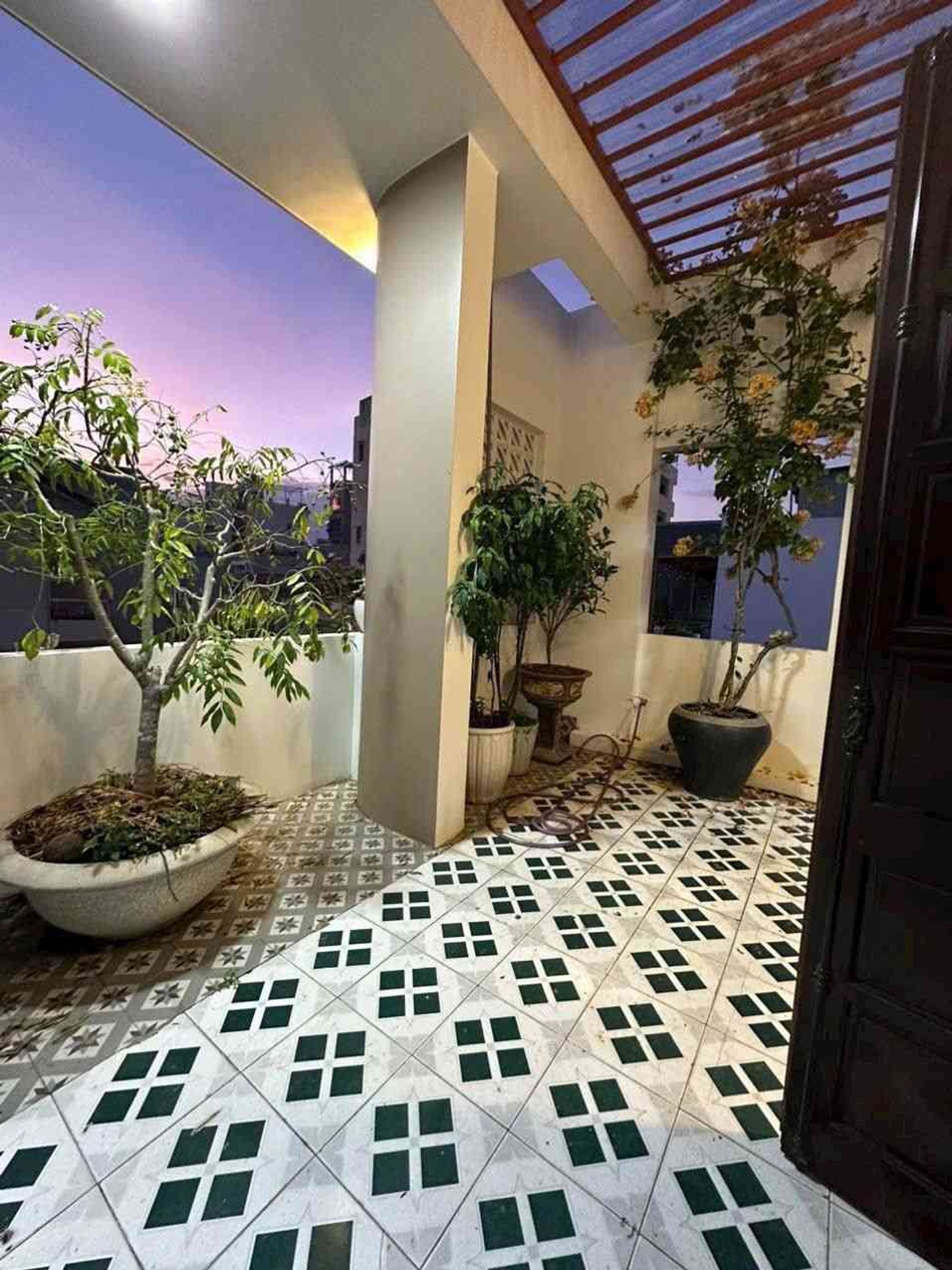 Bán nhà mặt phố 3 tầng Nguyễn Thành Ý, Hòa Cường Nam, Hải Châu, diện tích 107m2