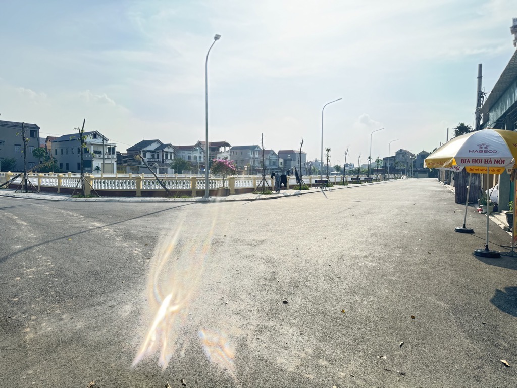 🌺LÔ GÓC - ĐƯỜNG THÔNG OTO 7 CHỖ VÀO ĐẤT - CÁCH HỒ ĐIỀU HOÀ 20M 🌺
Xuân Nộn - Đông Anh - Hà Nội