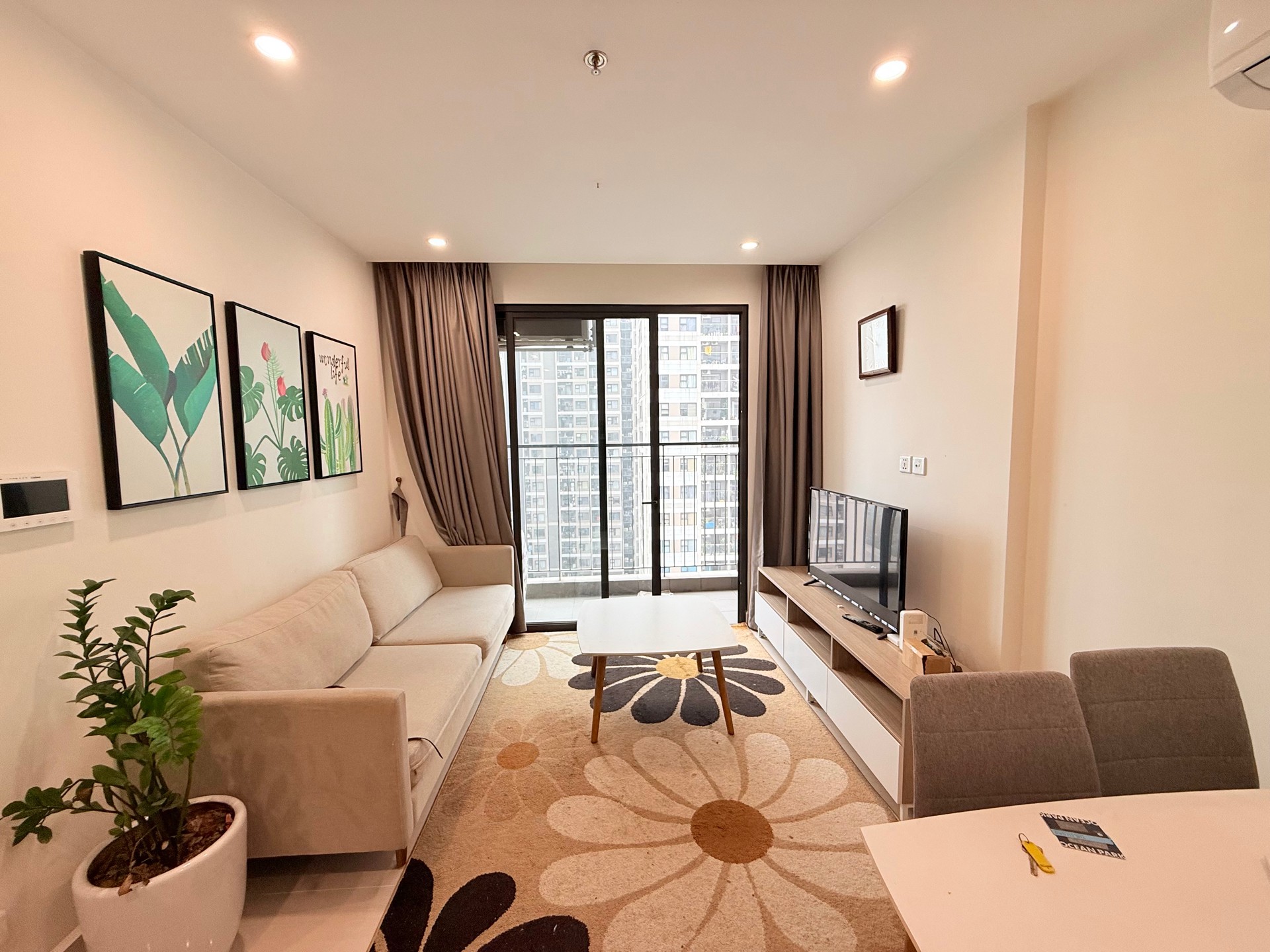 Căn hộ 1PN view đẹp ngay VinUni - Đẳng cấp sống Vinhomes
