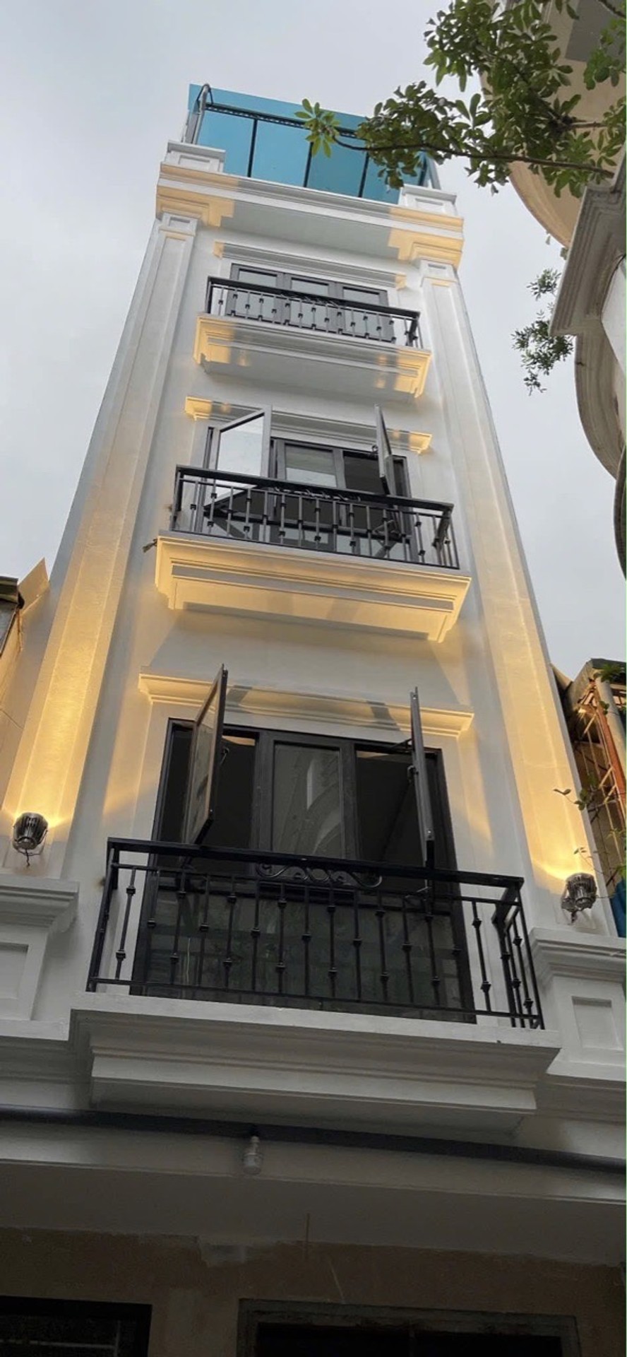 🔥 HẬU ÁI – SƠN ĐỒNG | NHÀ 5 TẦNG – 30M² – THIẾT KẾ HIỆN ĐẠI 🔥
🏡 NHÀ ĐẸP – CÔNG NĂNG ĐỈNH