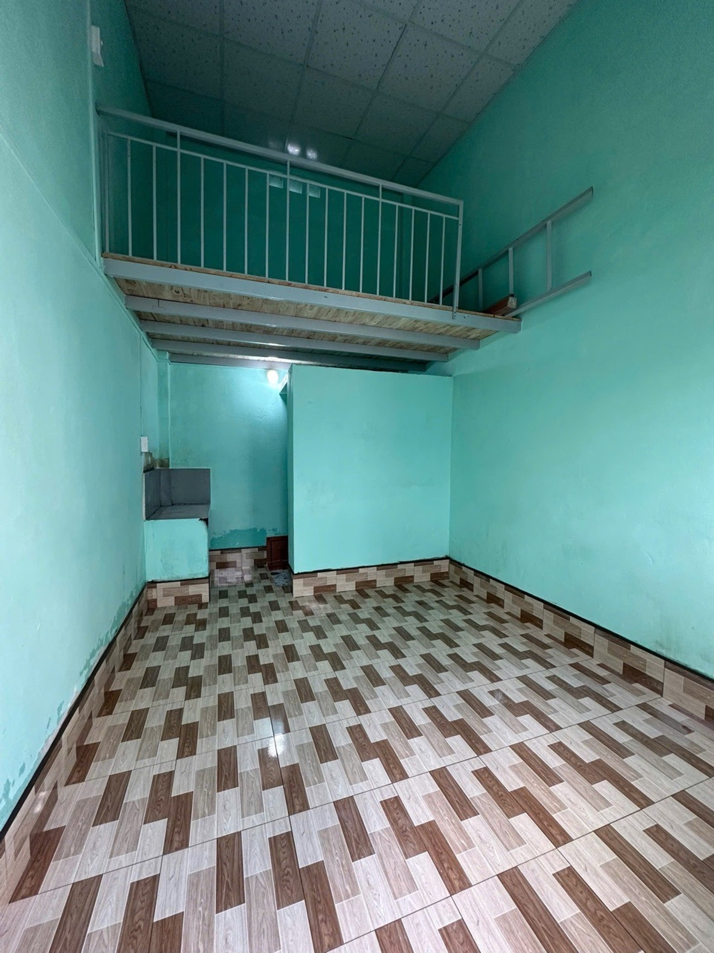 Bán nhà riêng 2 tầng 95m² tại Bình Tân giá 5.3 tỷ